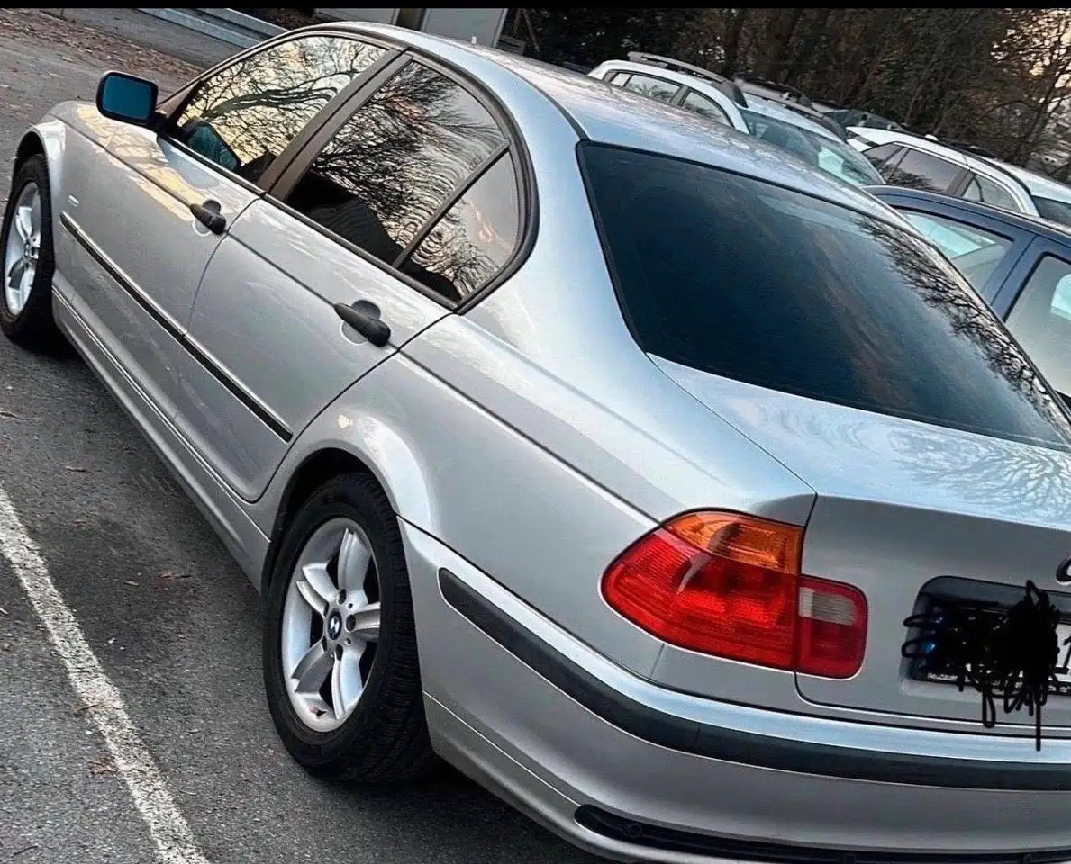 BMW 316i, foto 4