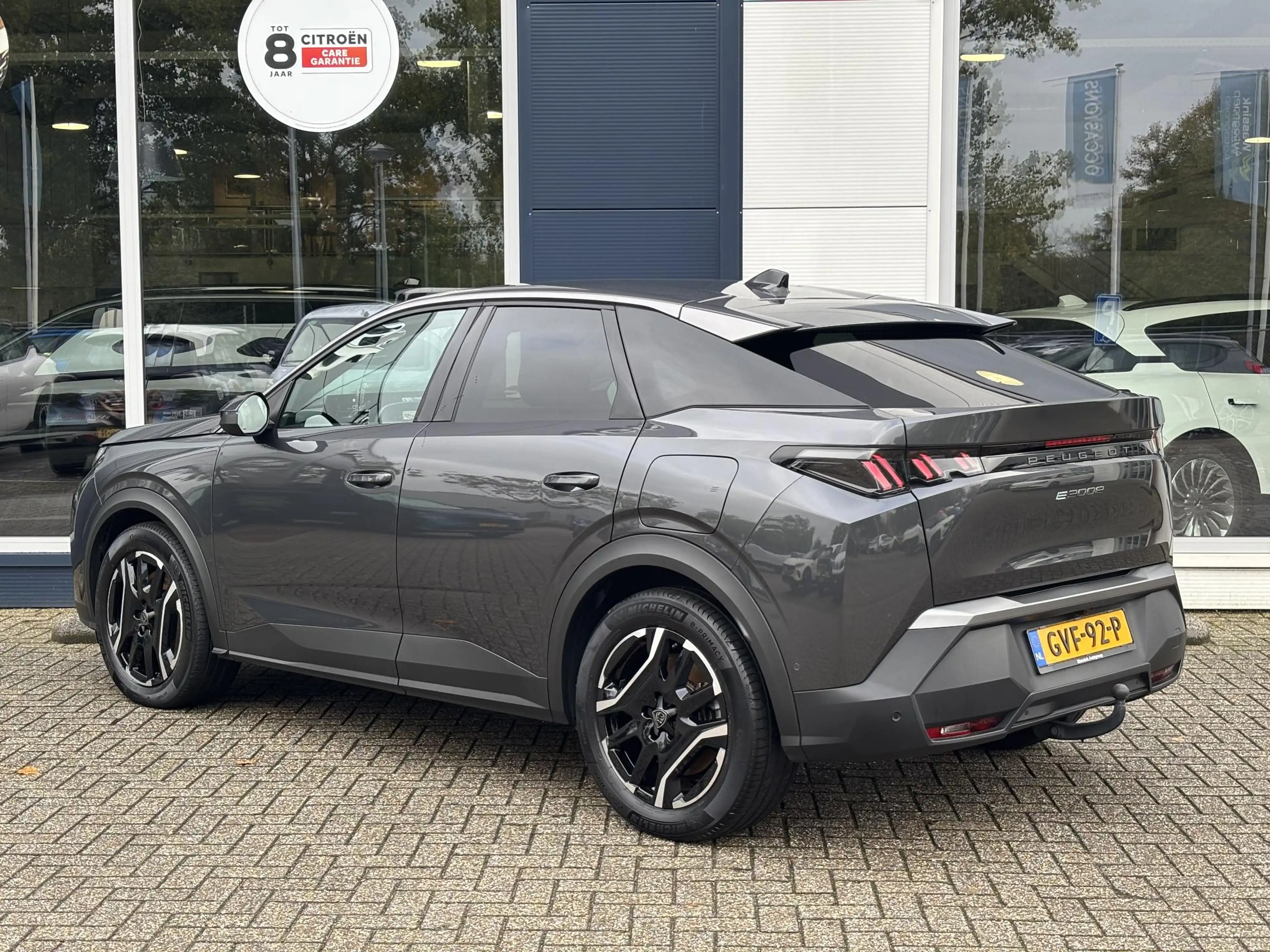Peugeot 3008 e-3008 Allure Avantage 210 73 kWh I 360 vision & D — photo 6