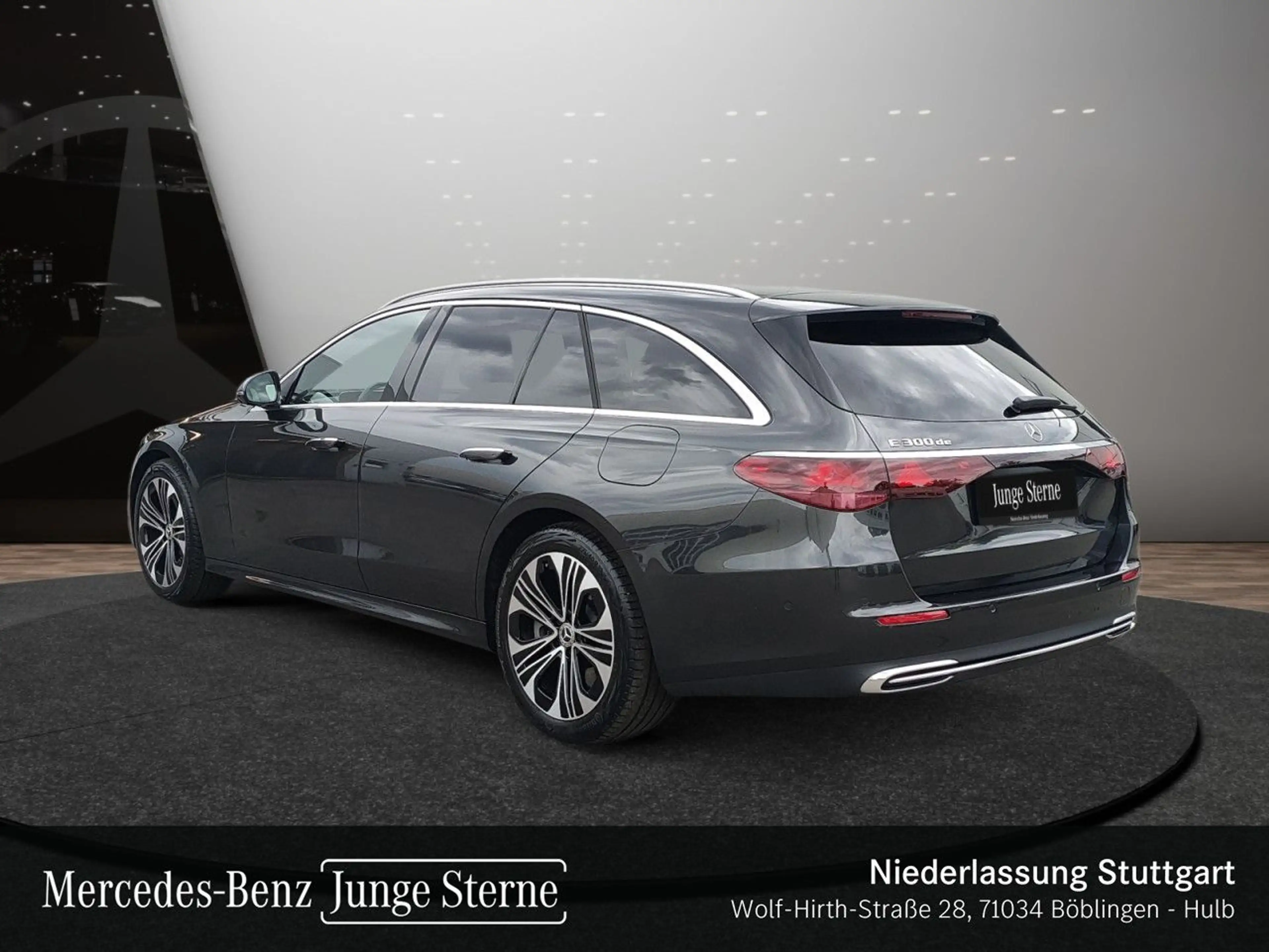 Mercedes-Benz E 300 de T Avantgarde 360° AHK Spurhalt-Ass Memory — photo 10