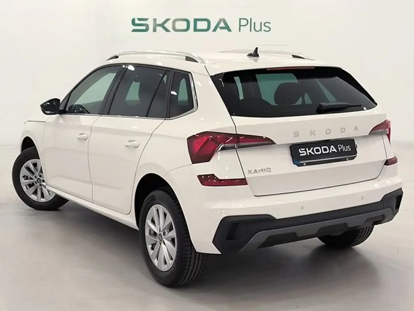 Skoda Kamiq 1.0 TSI Selection DSG7 85kW Blanco - 2