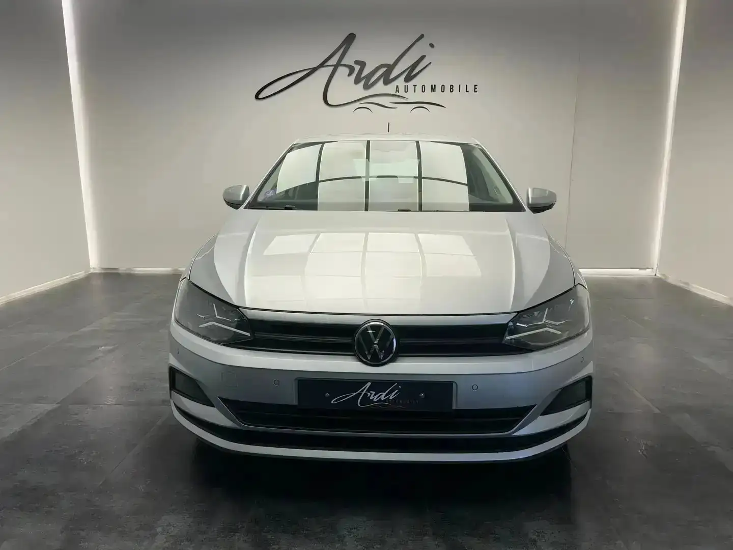 Volkswagen Polo 1.0i *GARANTIE 12 MOIS*1er PROPRIETAIRE* Gris - 2