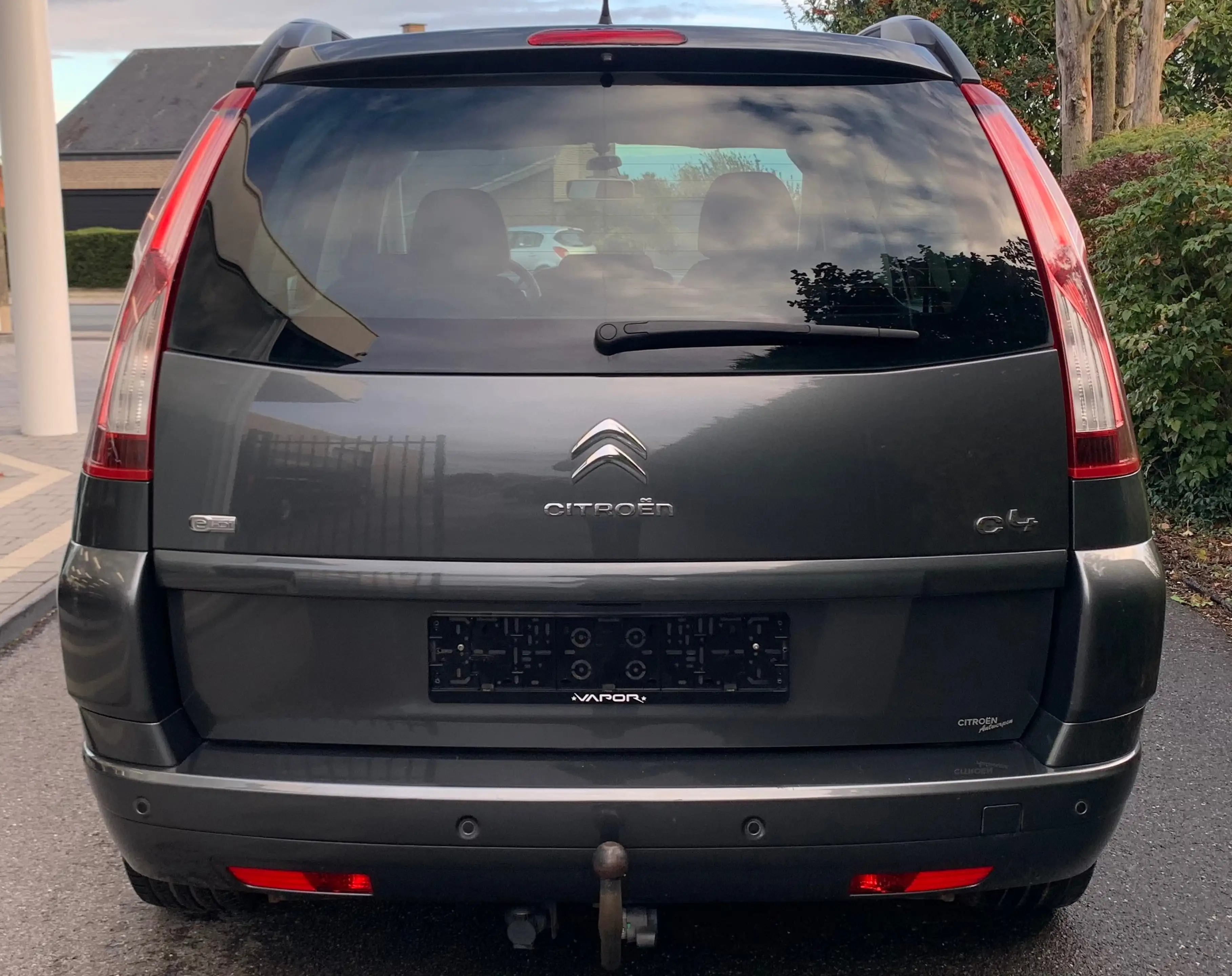 Citroen Grand C4 Picasso 1.6HDI / 7 Places / Boite Auto / Gps / Cruise /PDC — photo 7
