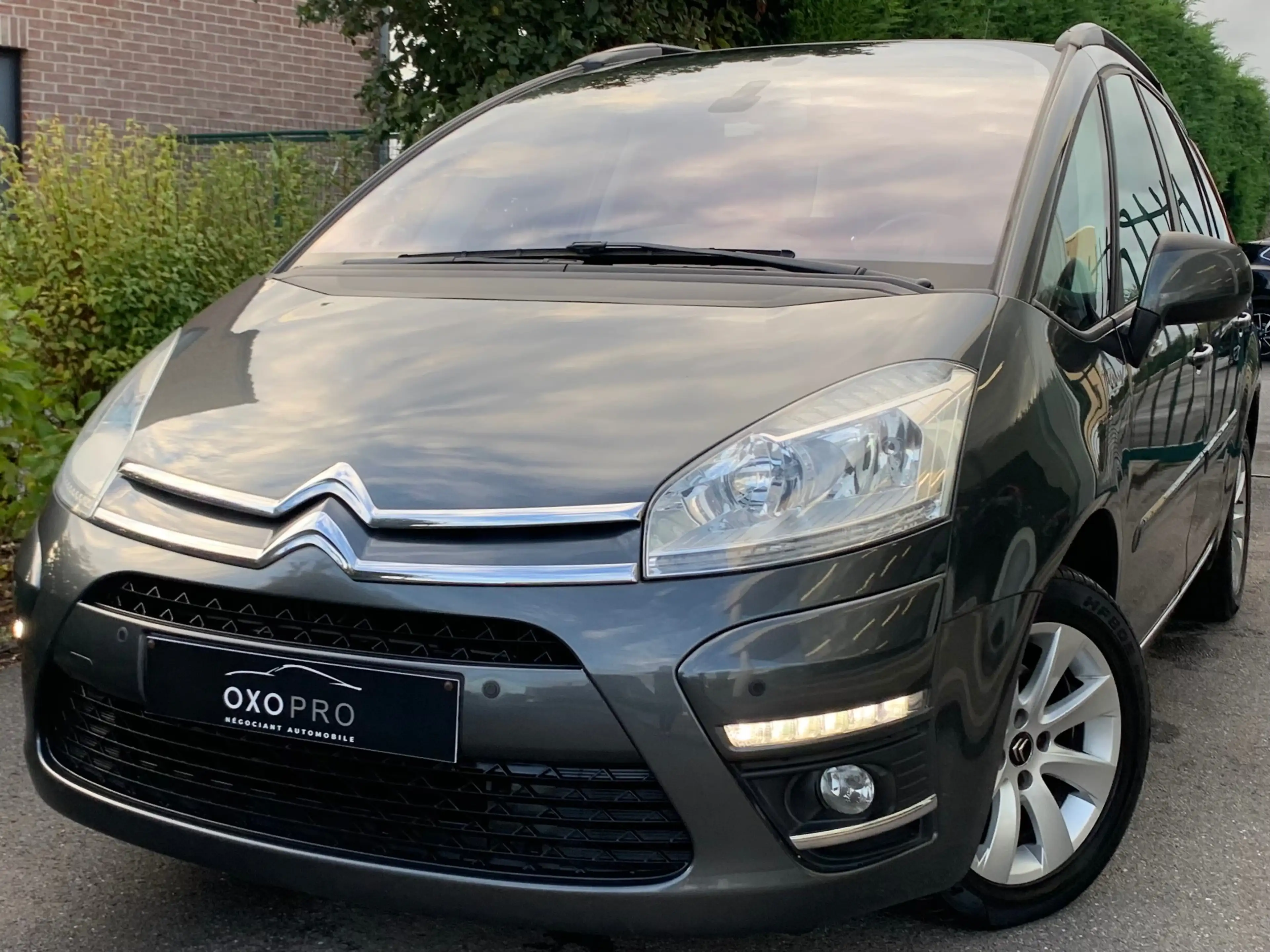 Citroen Grand C4 Picasso 1.6HDI / 7 Places / Boite Auto / Gps / Cruise /PDC