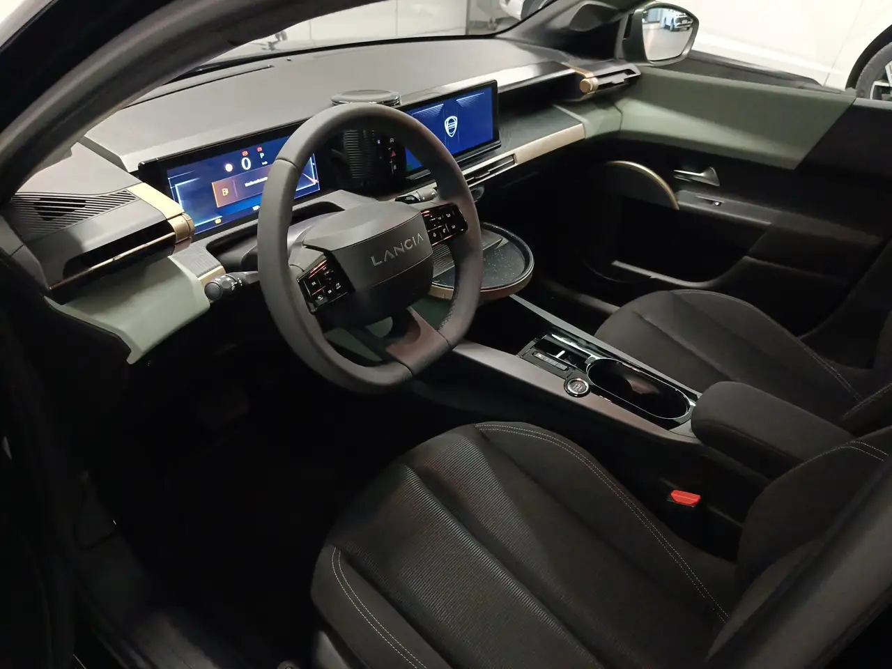 Lancia Ypsilon 2025 — фото 11