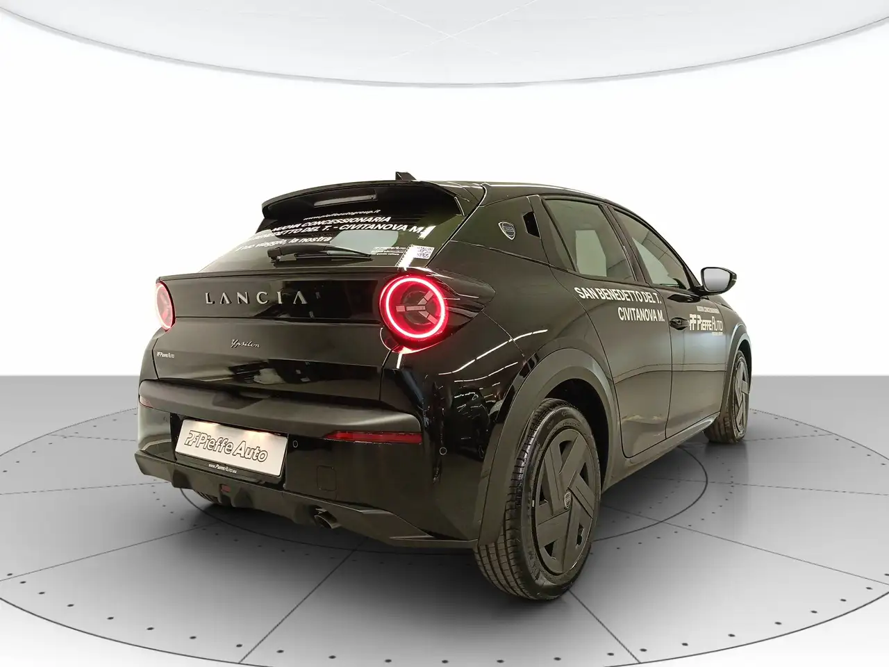 Lancia Ypsilon 2025