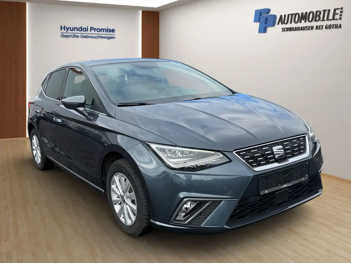 SEAT Ibiza 1.0 TSI Xcellence Grau - 2