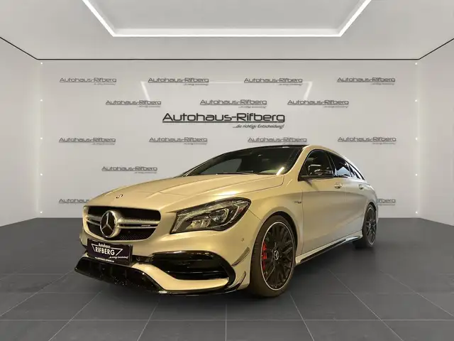 Mercedes-Benz CLA 45 AMG 4Matic/PANO/H&KACC/19