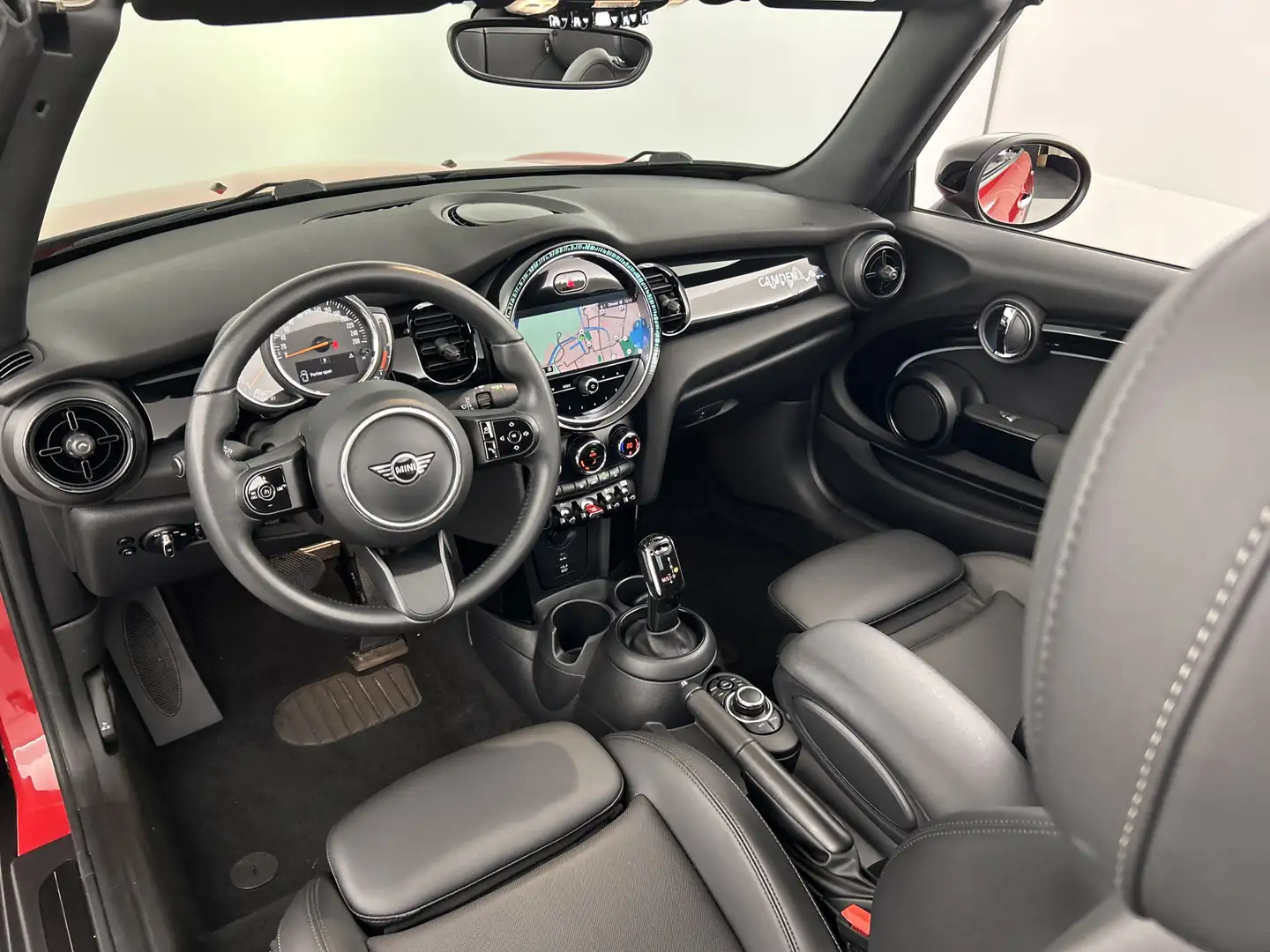 MINI Cooper Cabrio Mini 1.5 Camden/Leder/Carplay/LED/Clima/Navi Rood - 2