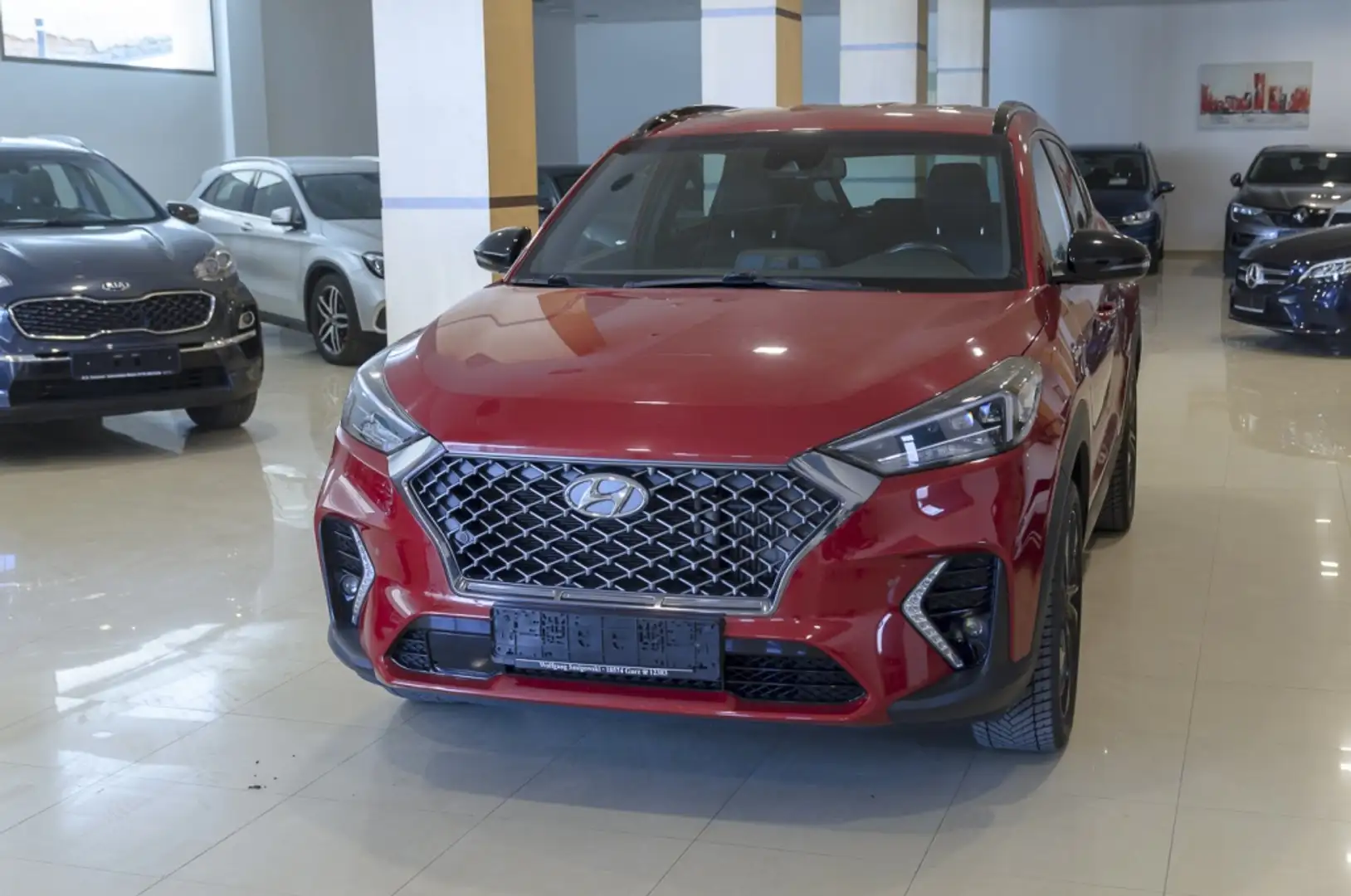 Hyundai TUCSON 1.6CRDI Tecno 4x2 DT 136 Rojo - 2
