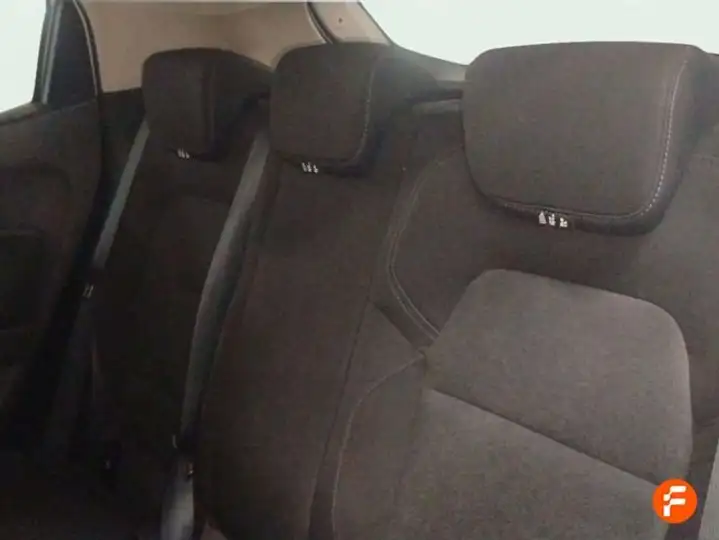 Renault Clio 2023, foto 12
