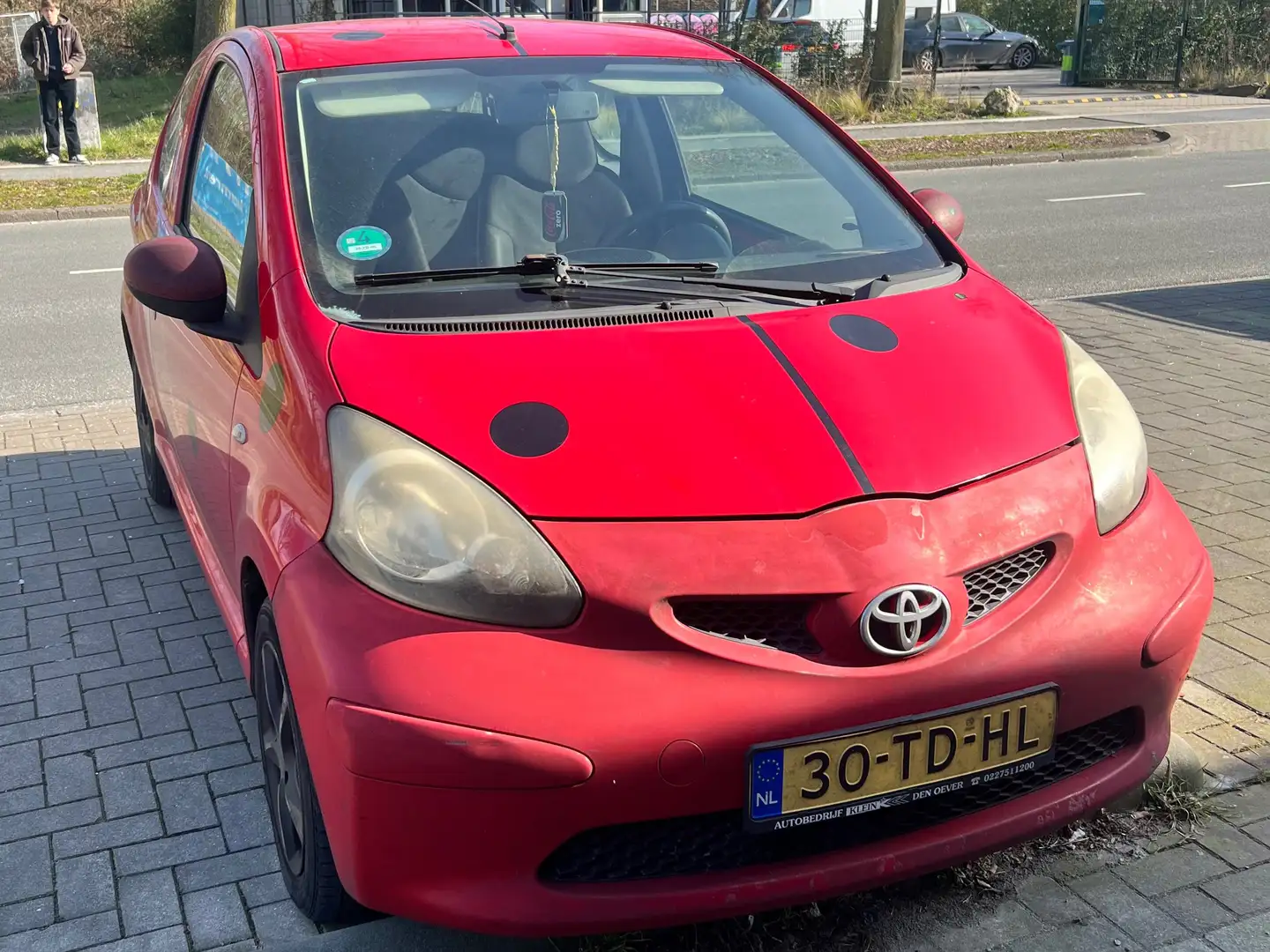 Toyota Aygo Aygo 1.0-12V Rood - 2
