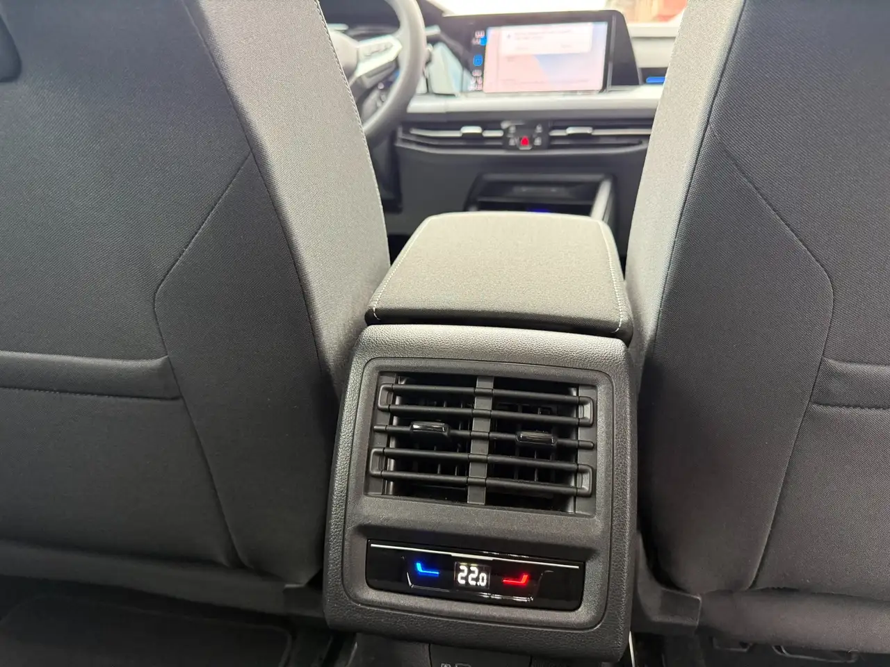 Volkswagen Golf Active eTSI, миниатюра 24