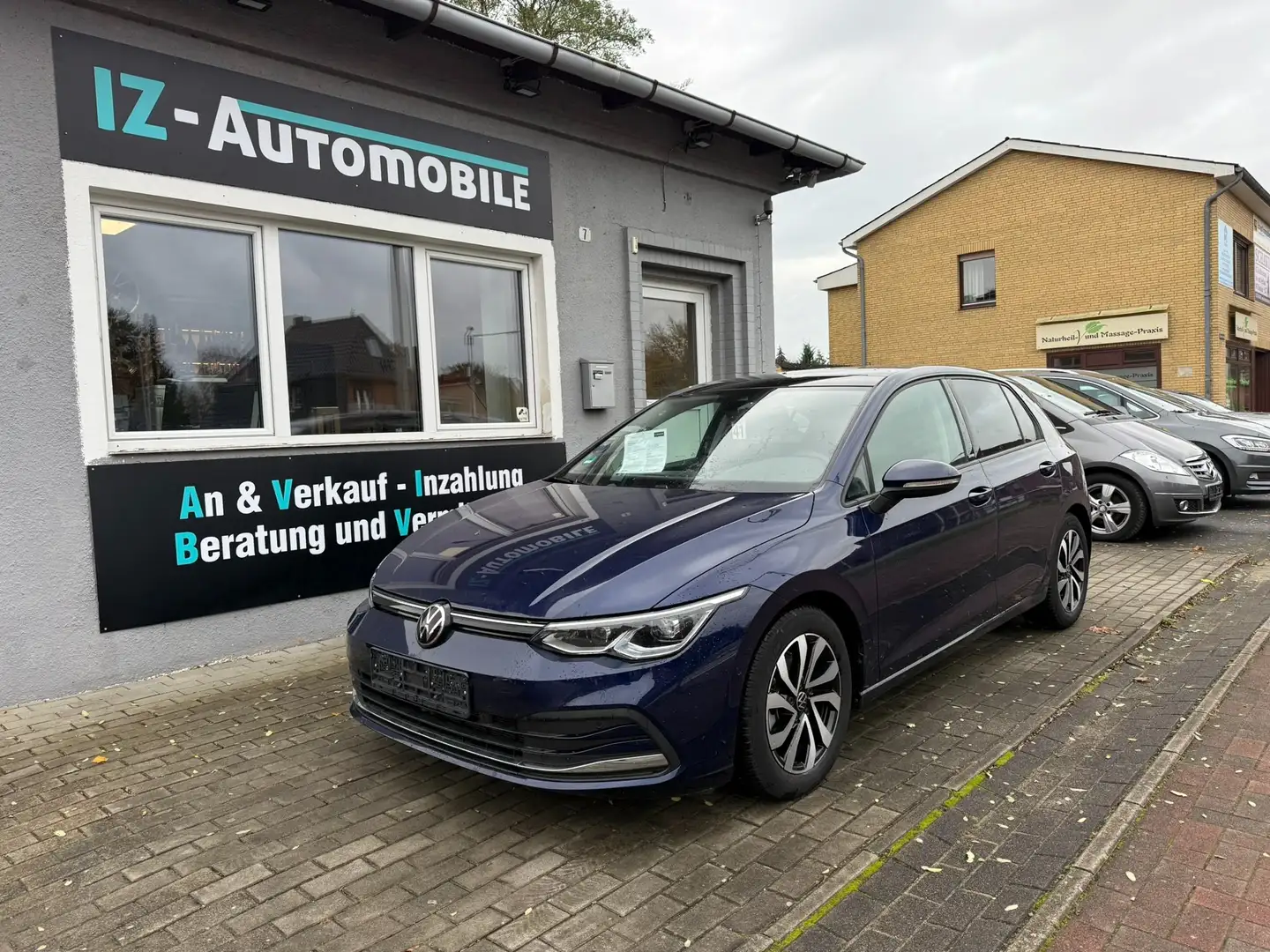 Volkswagen Golf Active eTSI Bleu - 1