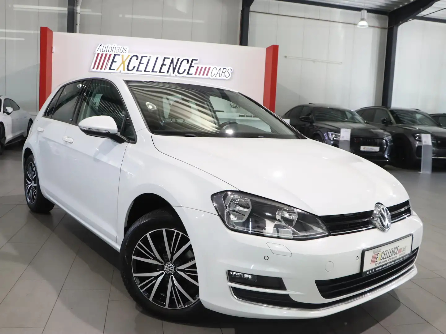 Volkswagen Golf VII 1.2 TSI DSG ALLSTAR WHITE / NAVI-DM Weiß - 1