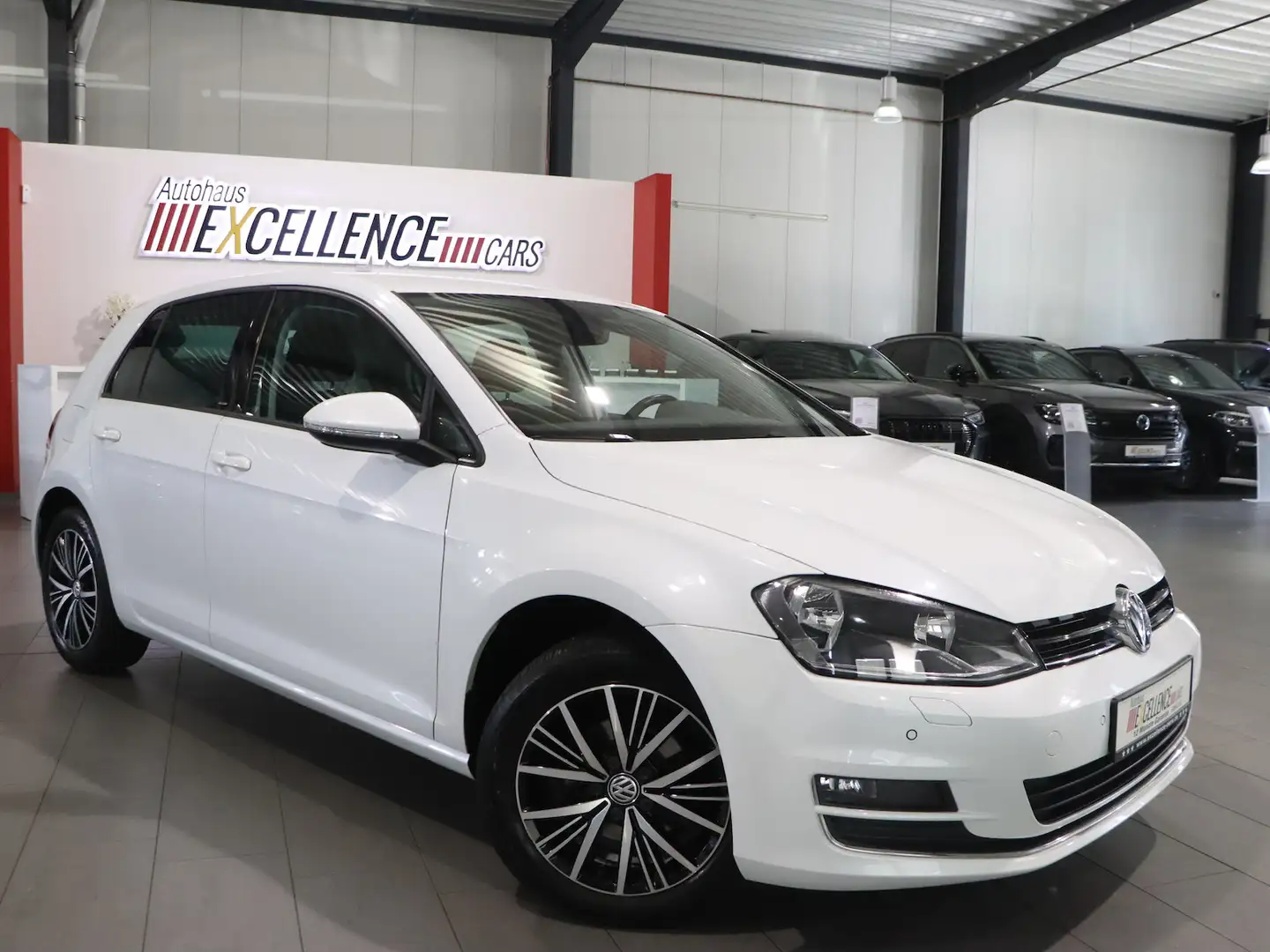 Volkswagen Golf VII 1.2 TSI DSG ALLSTAR WHITE / NAVI-DM Weiß - 2