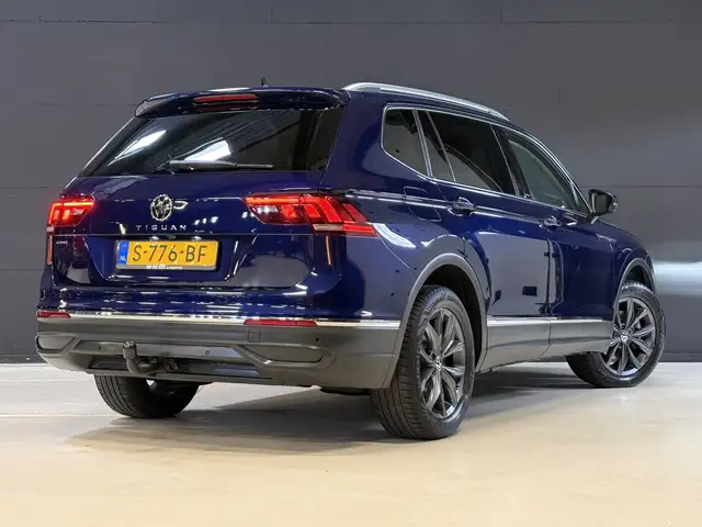 Volkswagen Tiguan Allspace view 19