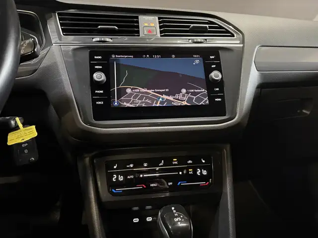 Volkswagen Tiguan Allspace view 15