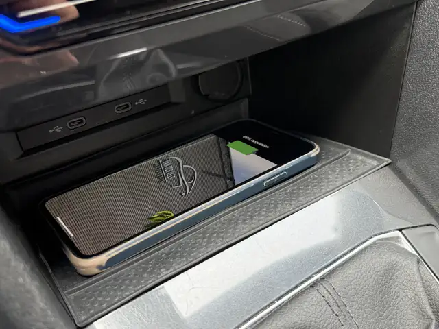 Volkswagen Tiguan Allspace view 29