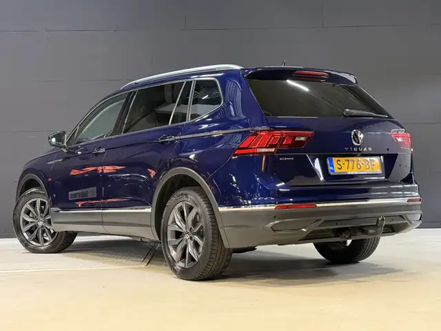 Volkswagen Tiguan Allspace view 17
