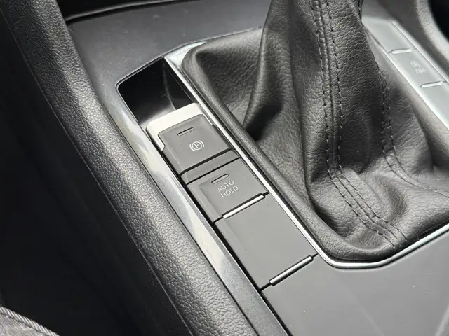 Volkswagen Tiguan Allspace view 26