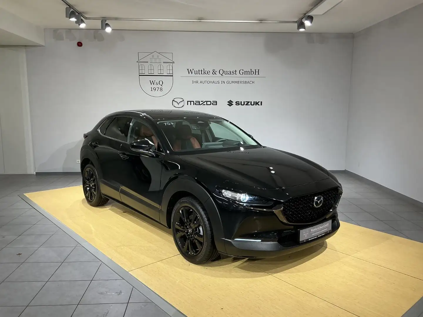 Mazda CX-30 Nagisa Automatik Schwarz - 1