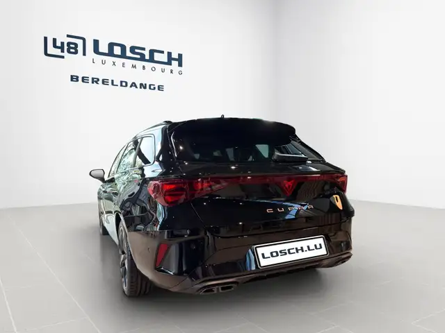Cupra Leon view 5