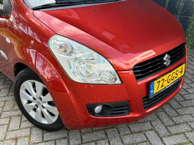 Suzuki Splash view 2