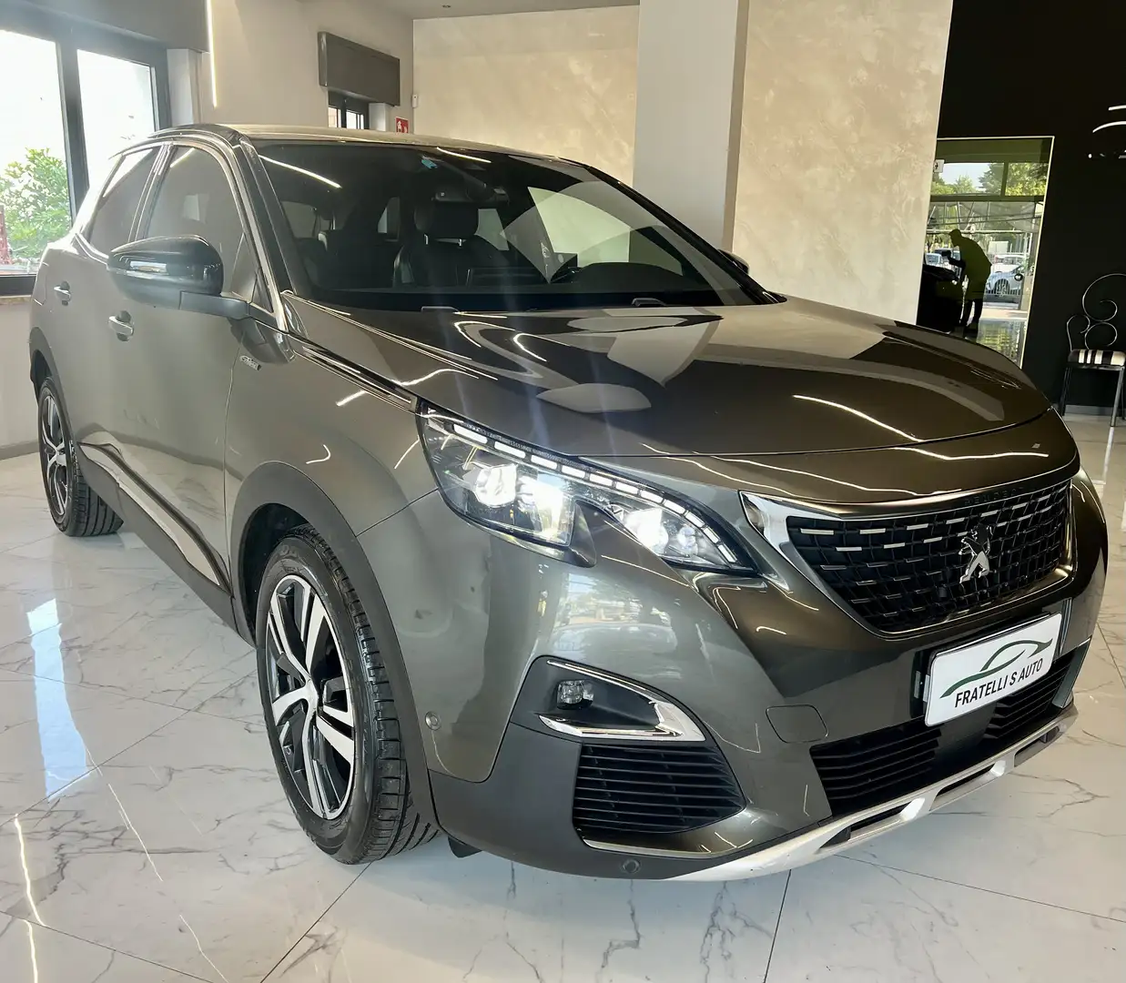 Peugeot 3008 1.5 bluehdi 131CV GT Line anno 2018 Grigio - 1