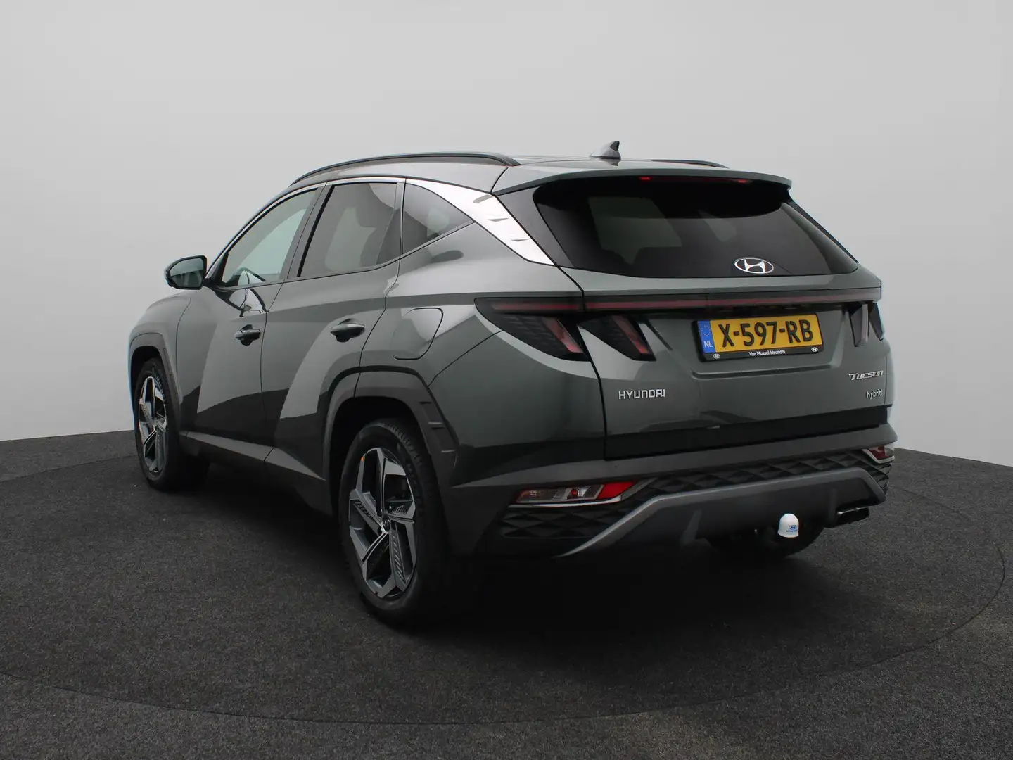 Hyundai TUCSON 1.6 T-GDI HEV Premium Grijs - 2