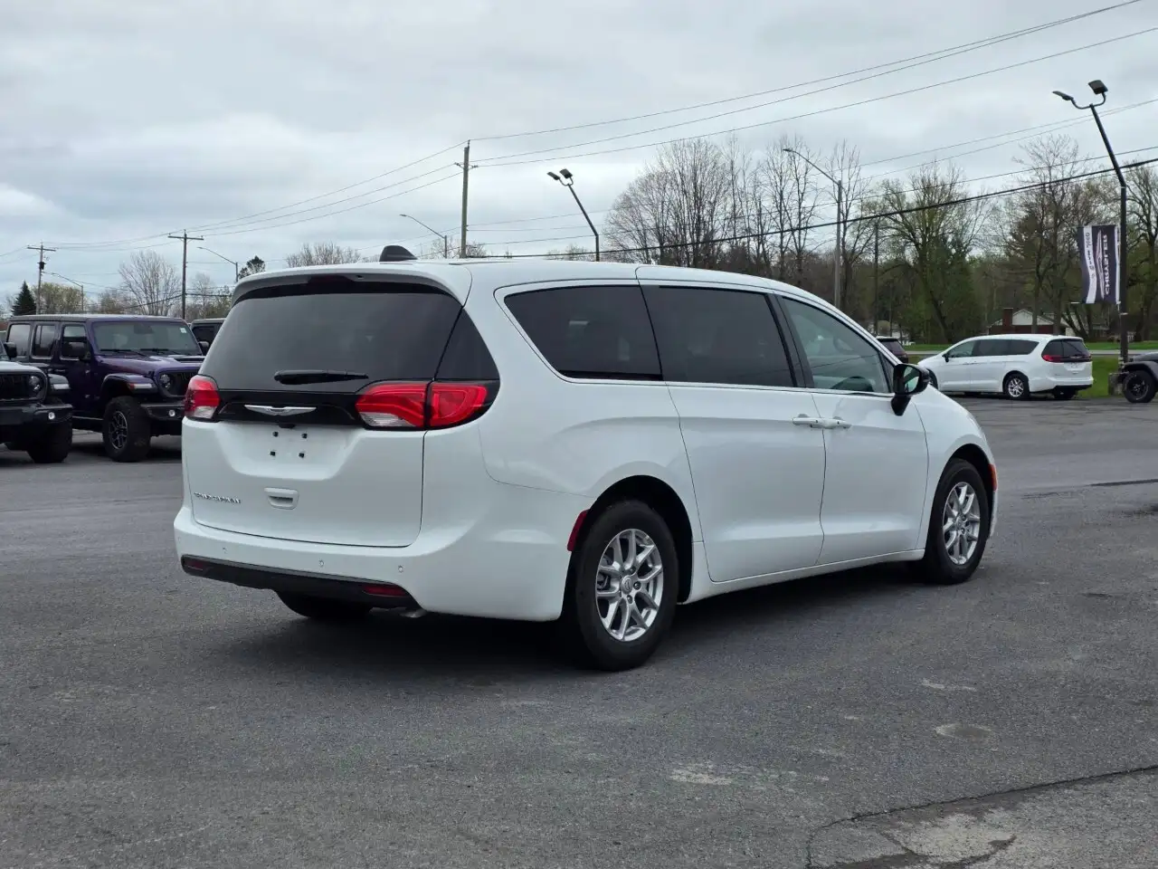 Chrysler Grand Caravan снимка Chrysler Grand Caravan