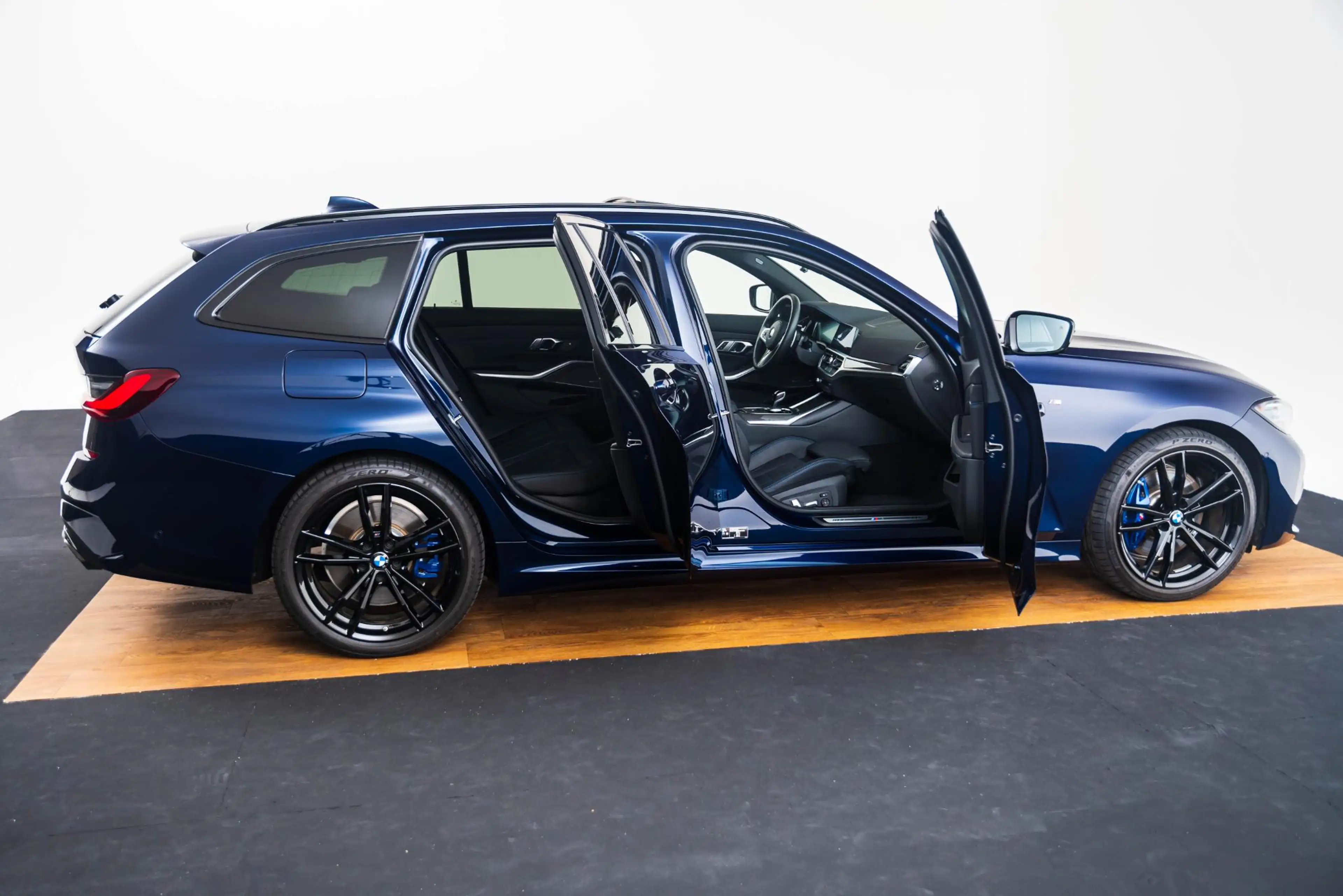 BMW 340 3-serie Touring M340d xDrive Business Edition Plus — photo 10