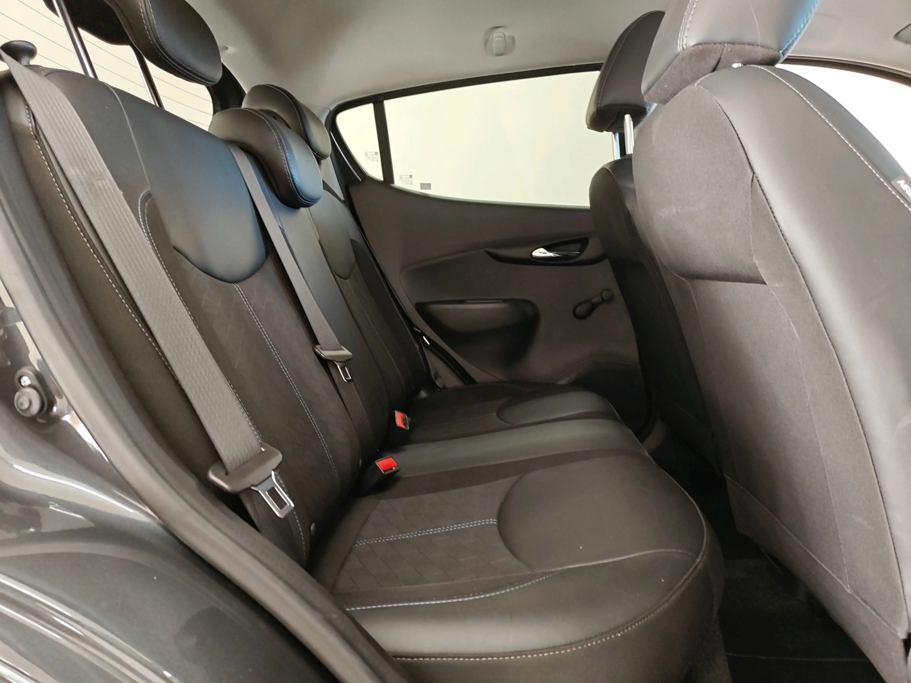 Opel Karl 1.0 ecoFLEX 73pk Innovation | CarPlay / Android | — photo 14