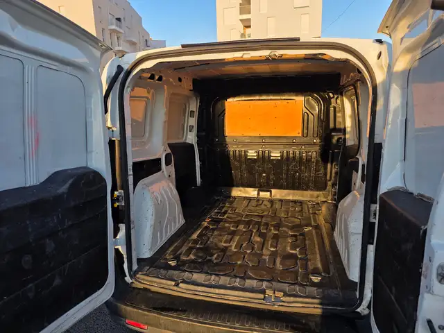 Fiat Doblo view 9