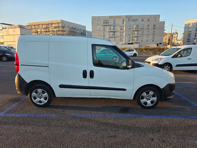 2010 Fiat Doblo in White for sale