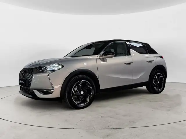 DS Automobiles DS 3 2019 Crossback Crossback 50 kWh e-tense Grand Chic