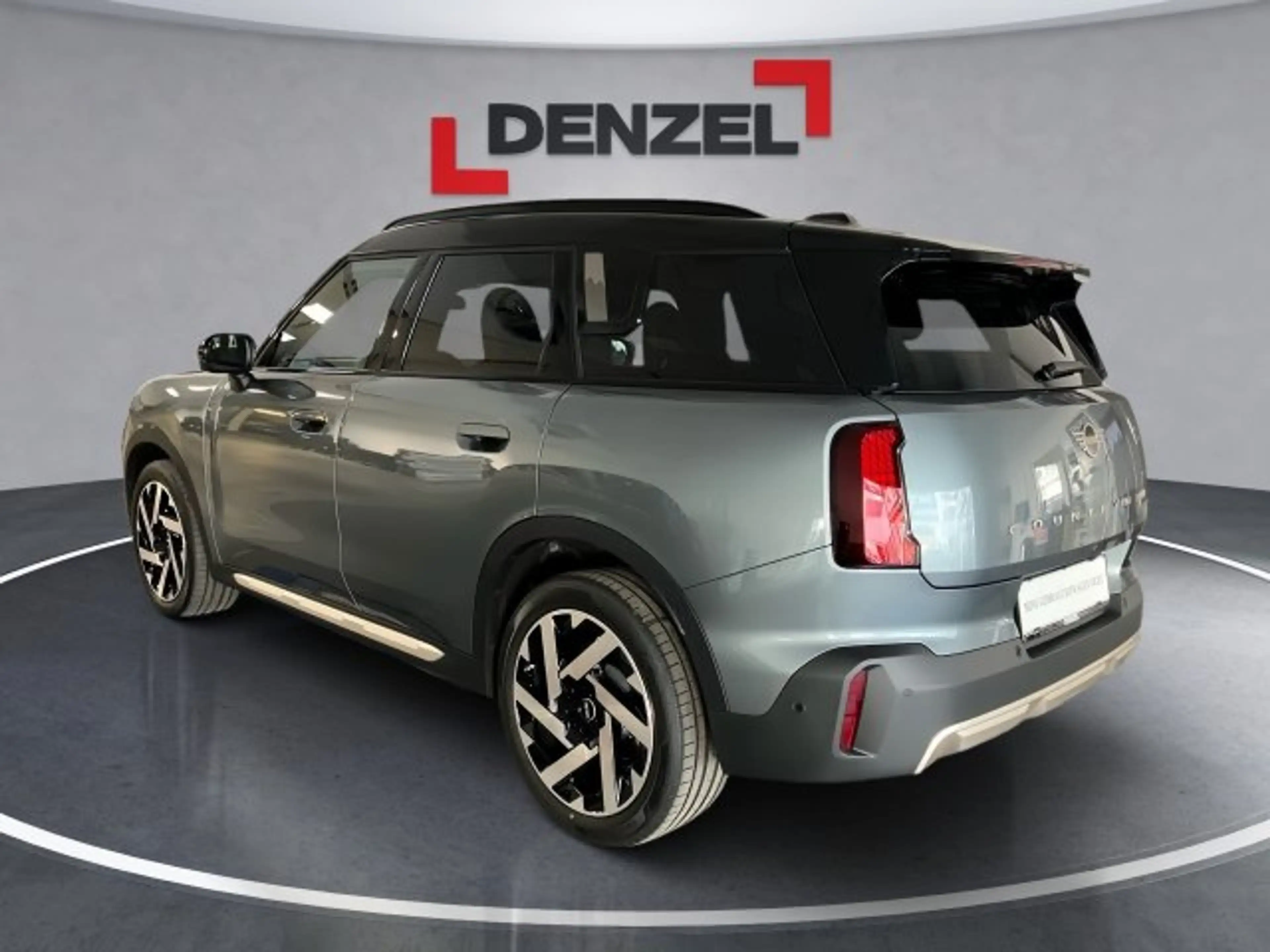 MINI Countryman C U25 B38 — photo 4