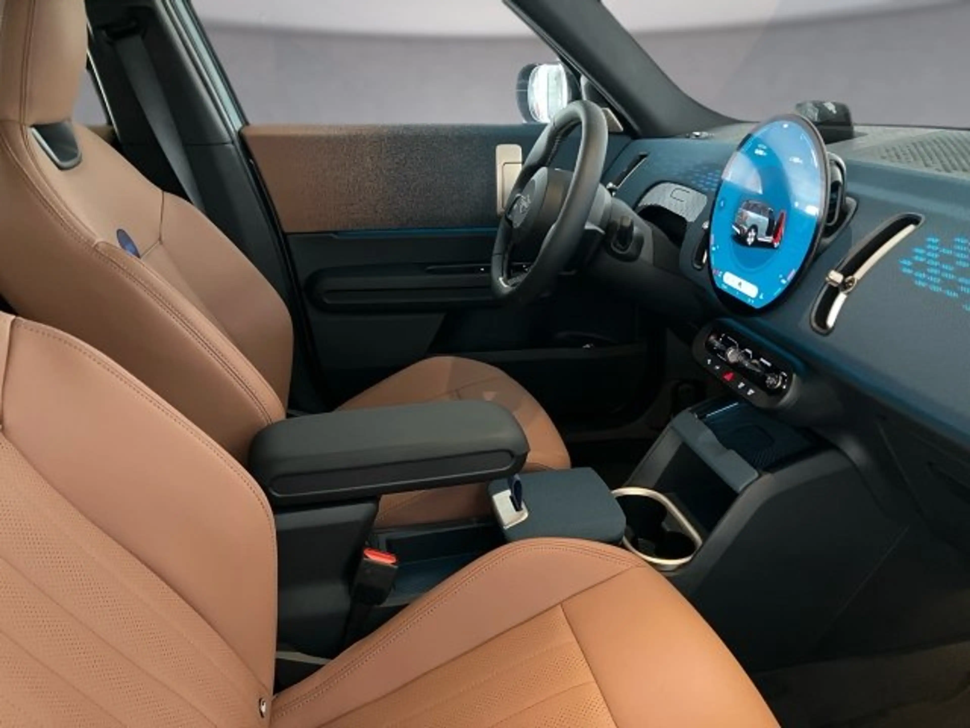 MINI Countryman C U25 B38 — photo 9