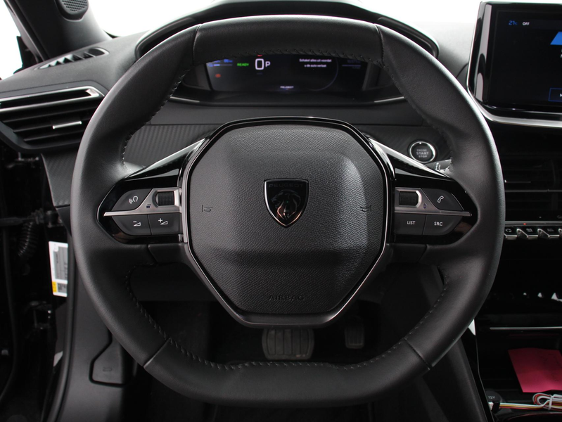 Peugeot e-2008 EV Allure 50 kWh Navigatie Apple Carplay/Android A — photo 15