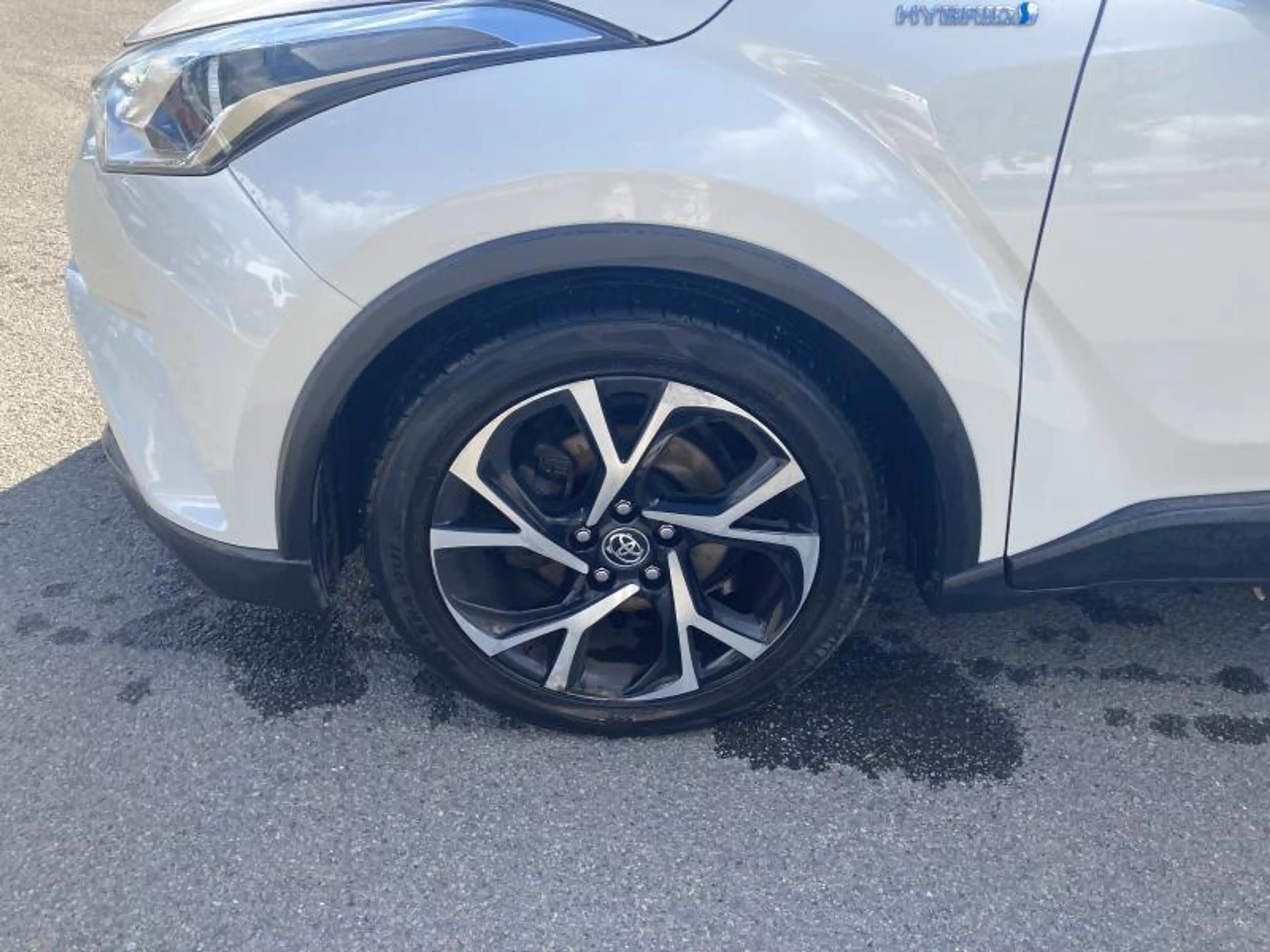 Toyota C-HR 1.8 CVT PRIX MARCHAND-EXPORT — photo 10