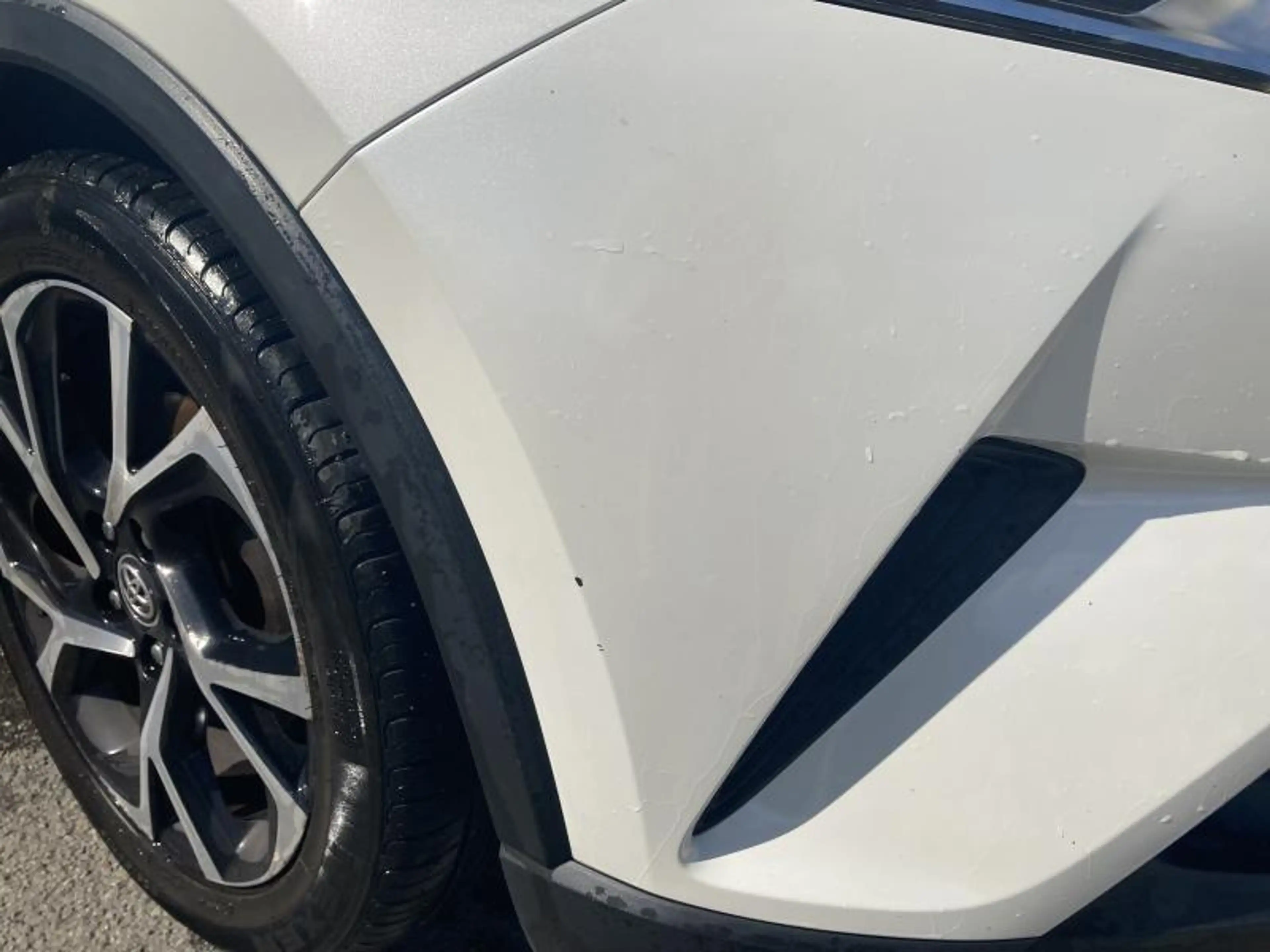 Toyota C-HR 1.8 CVT PRIX MARCHAND-EXPORT — photo 9
