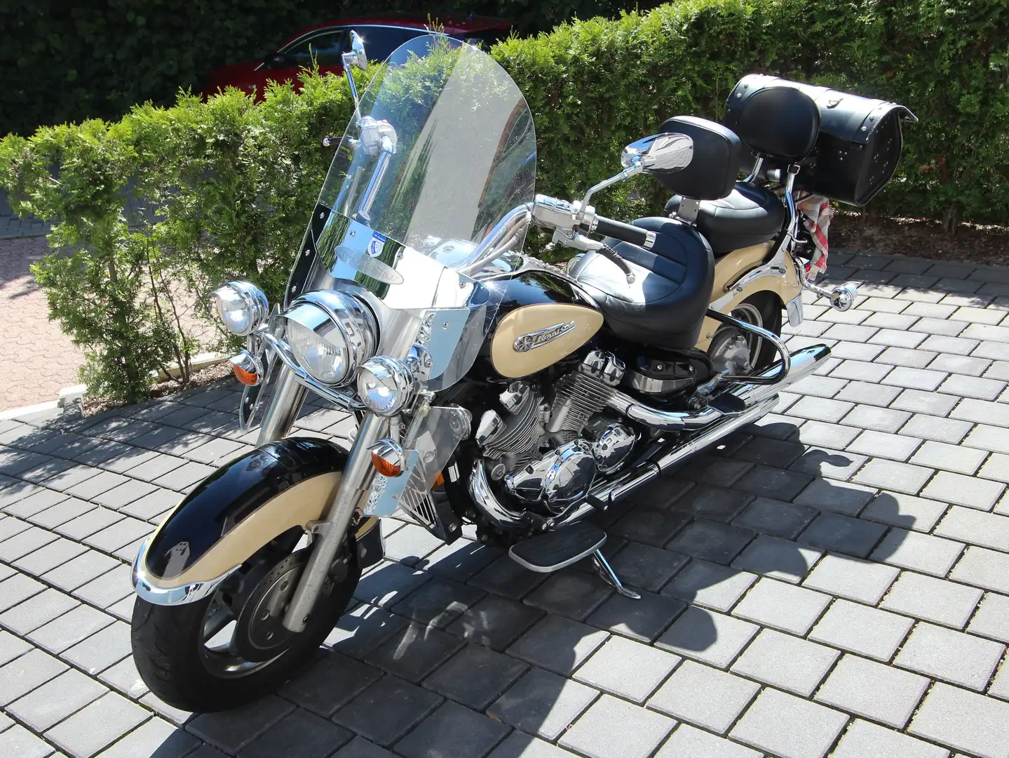 Yamaha XVZ 1300 Royal Star Schwarz - 2