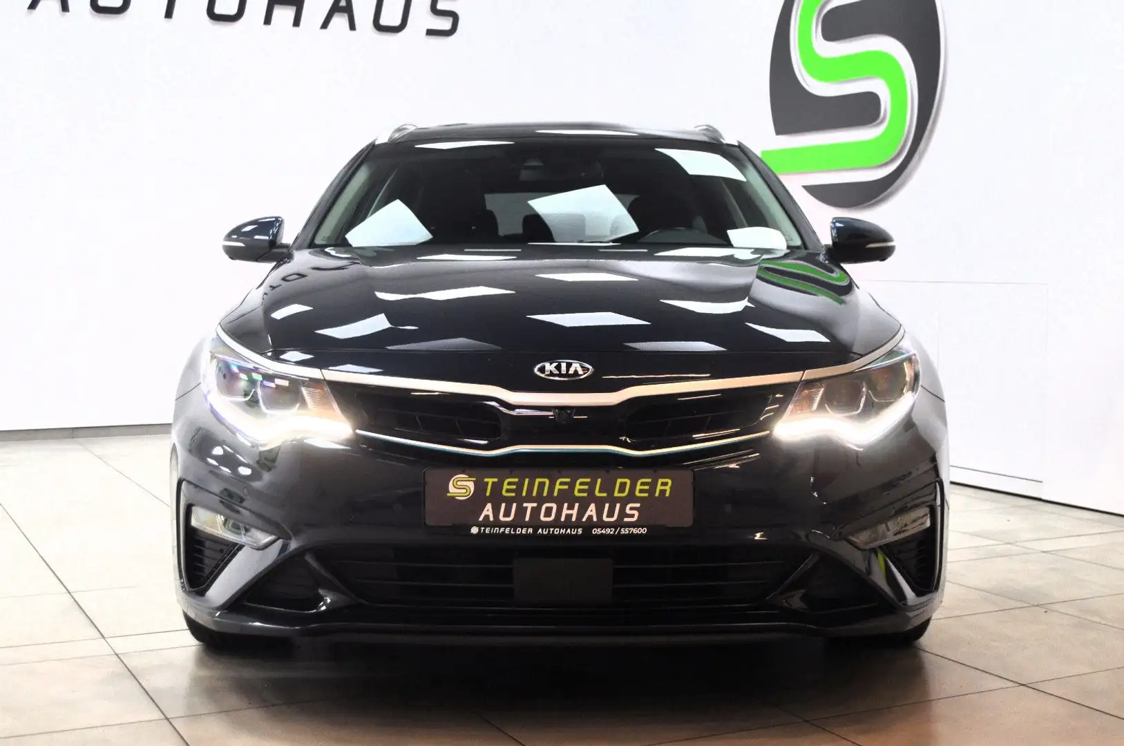 Kia Optima Sportswagon Spirit Hybrid / PANORAMA Синій - 2