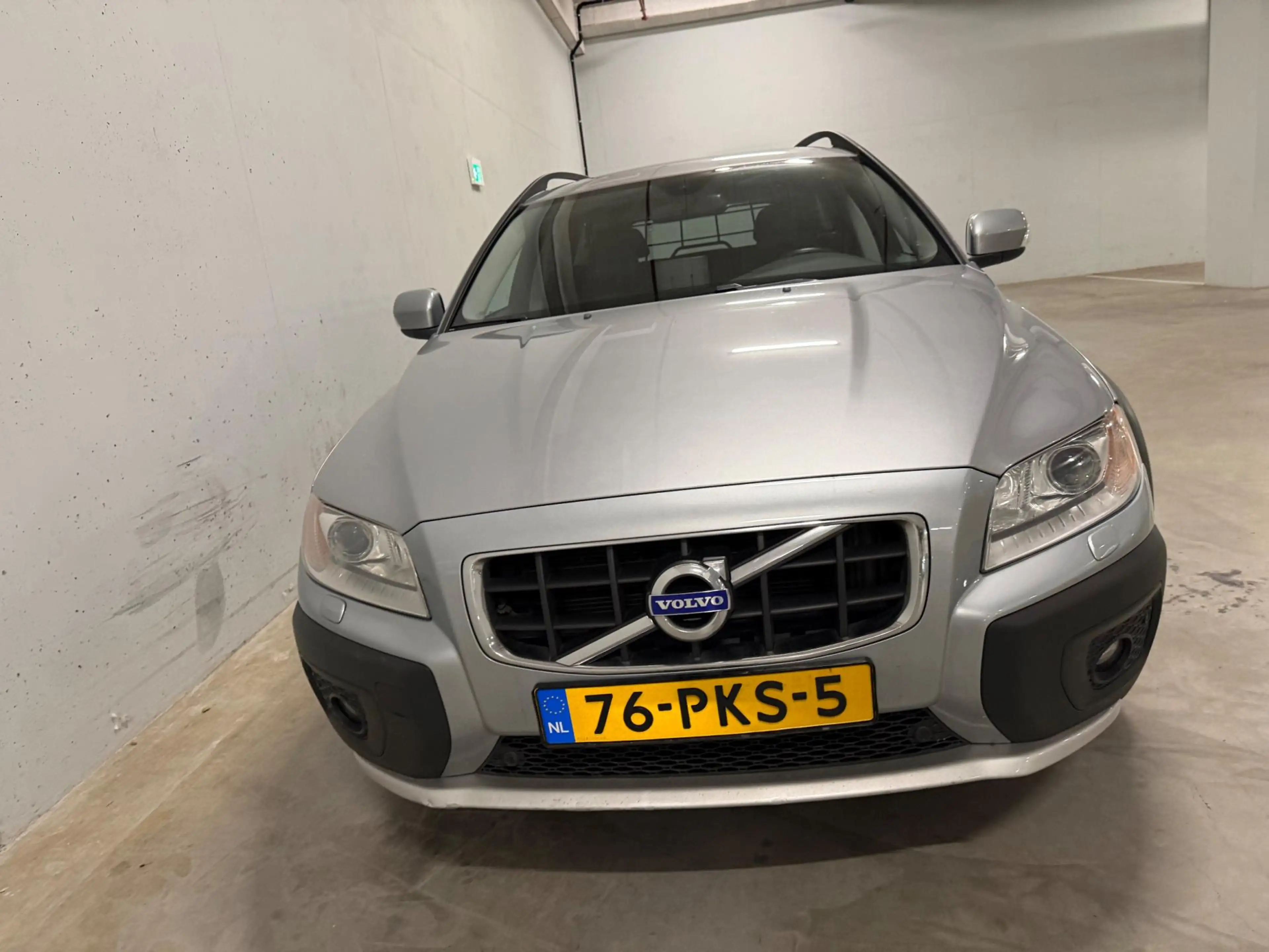 Volvo XC70 2.4 D5 4x4 Pano Leer Navi Automaat — photo 5