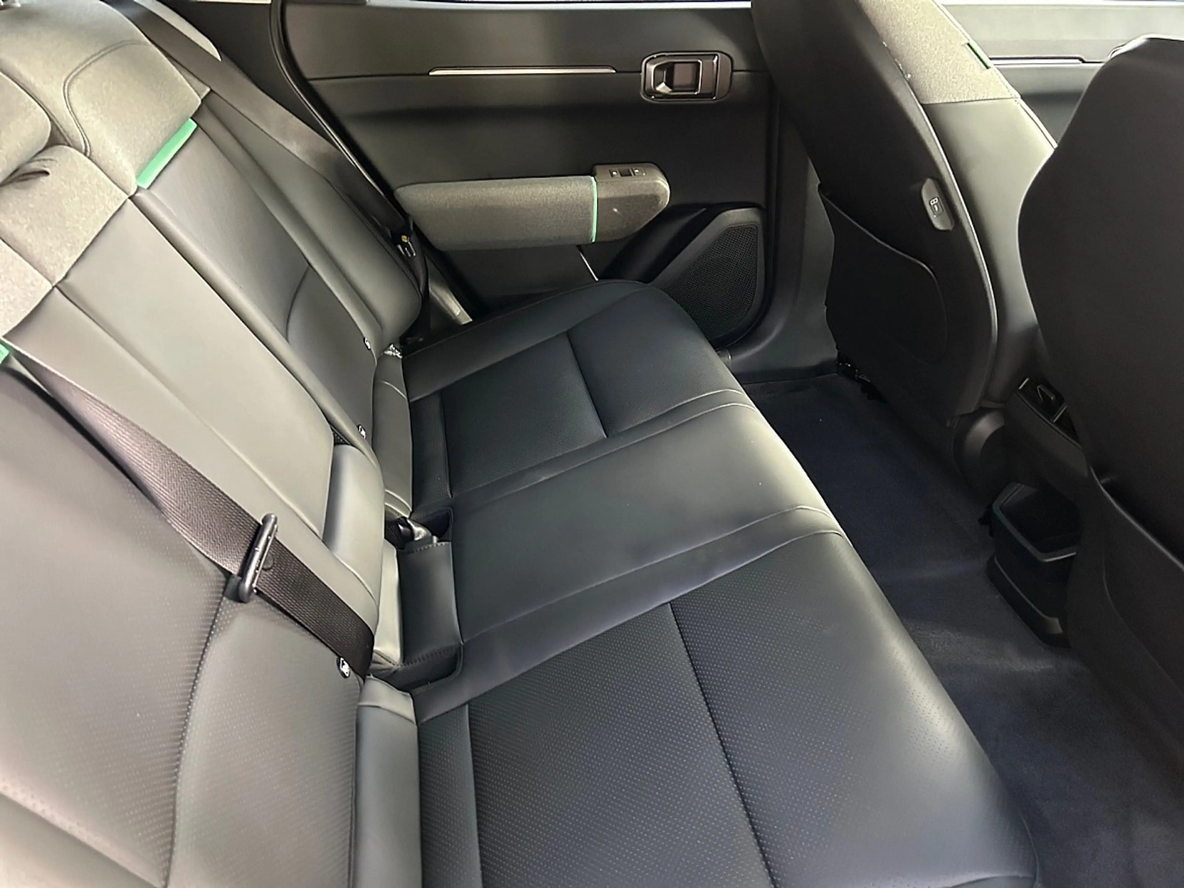 Kia EV4 SE FWD 81,4kWh Earth Plus — photo 12