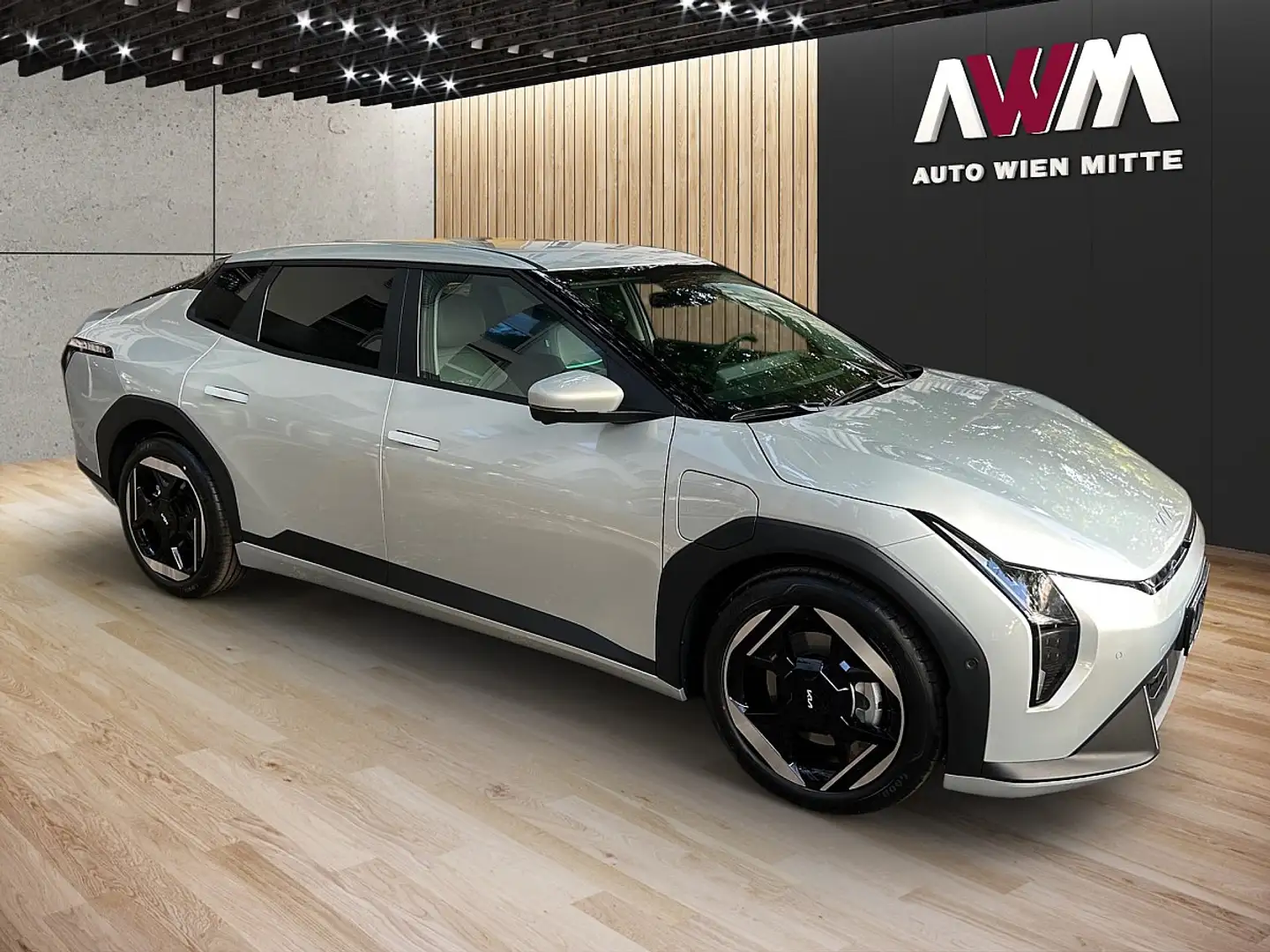 Kia EV4 SE FWD 81,4kWh Earth Plus Silber - 2