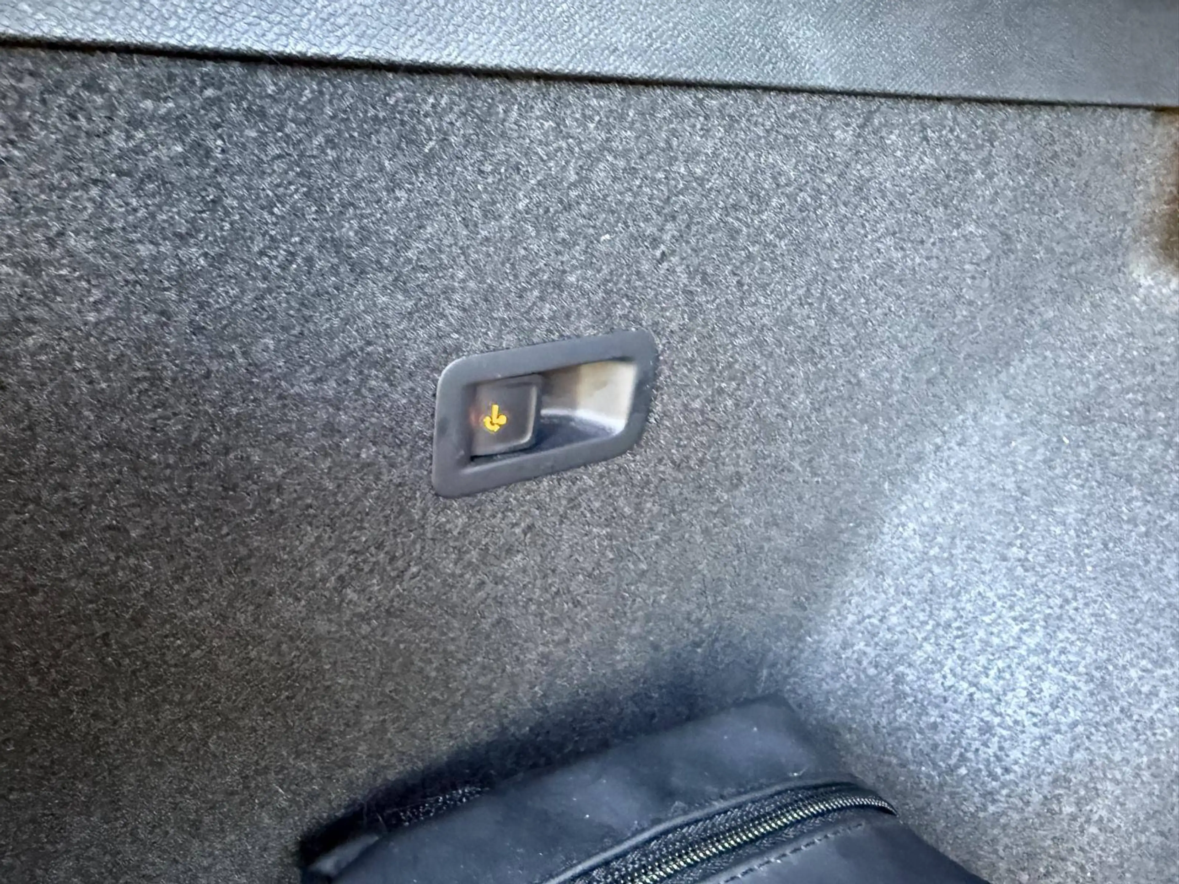 CUPRA Formentor 2.0 TDI 6-GANG - Fahrschulumbau — photo 7