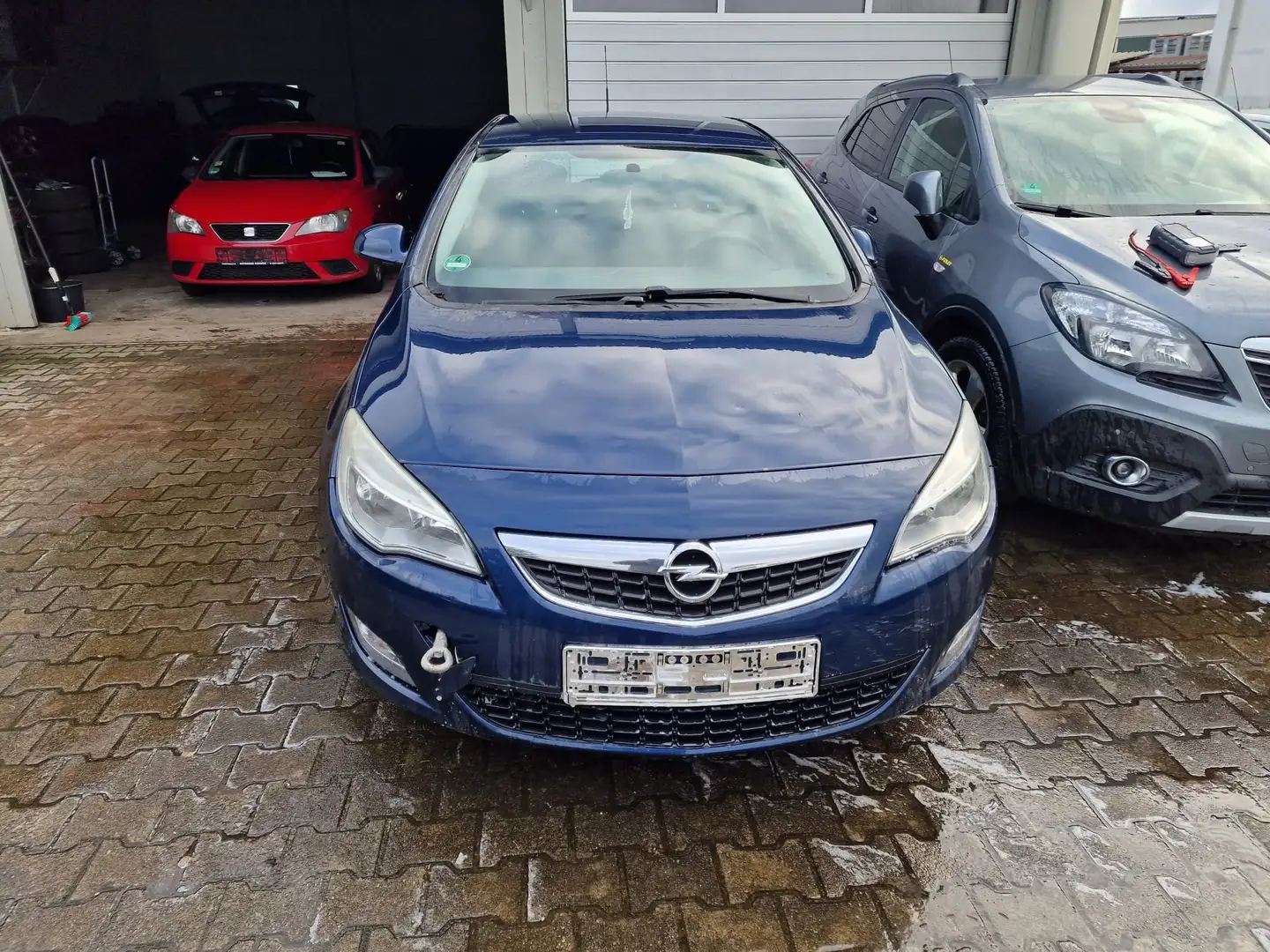 Opel Astra Edition Синій - 1