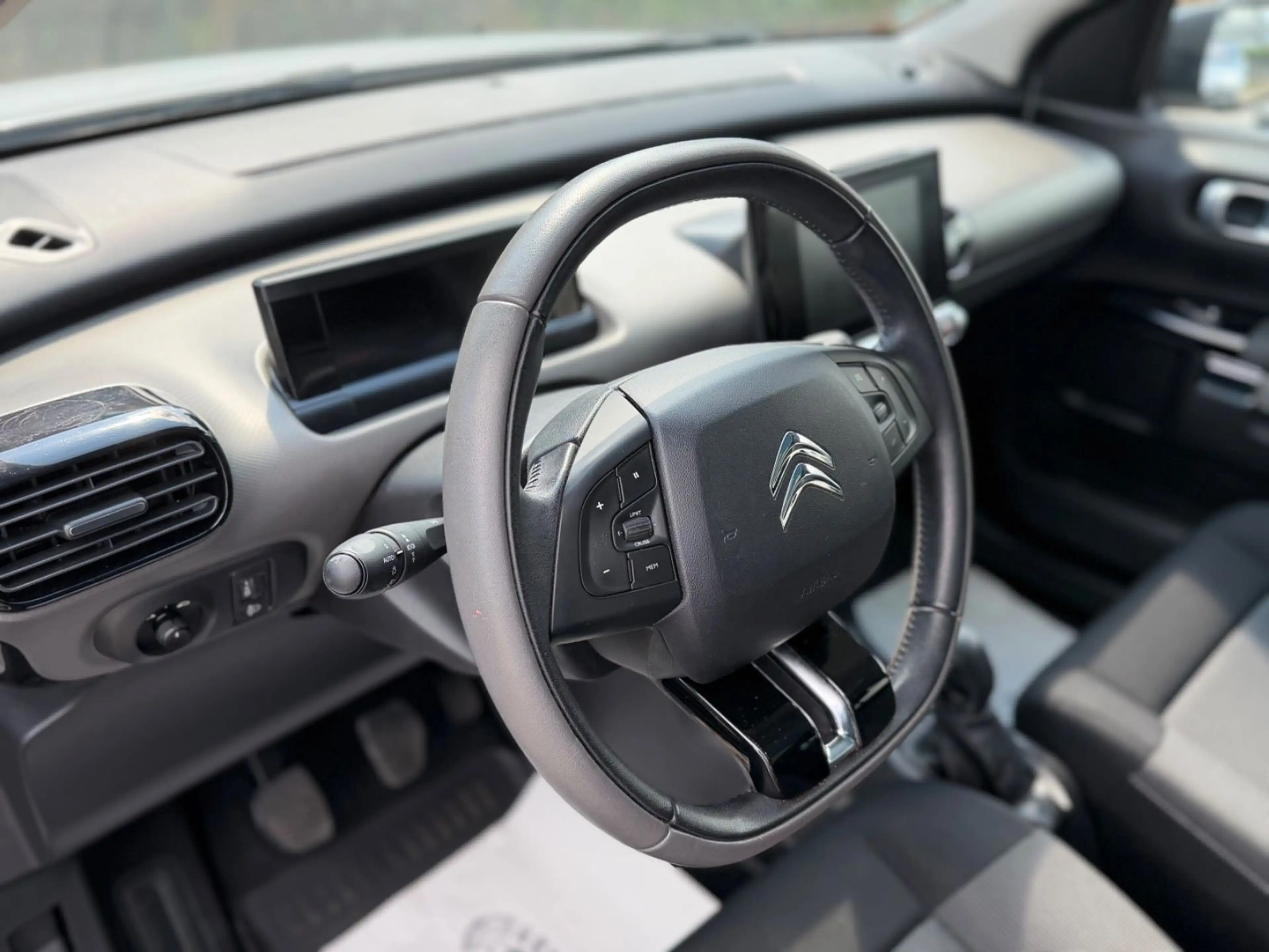 Citroen C4 Cactus Shine, Kamera, Navi, Pano, Allwetter — photo 5