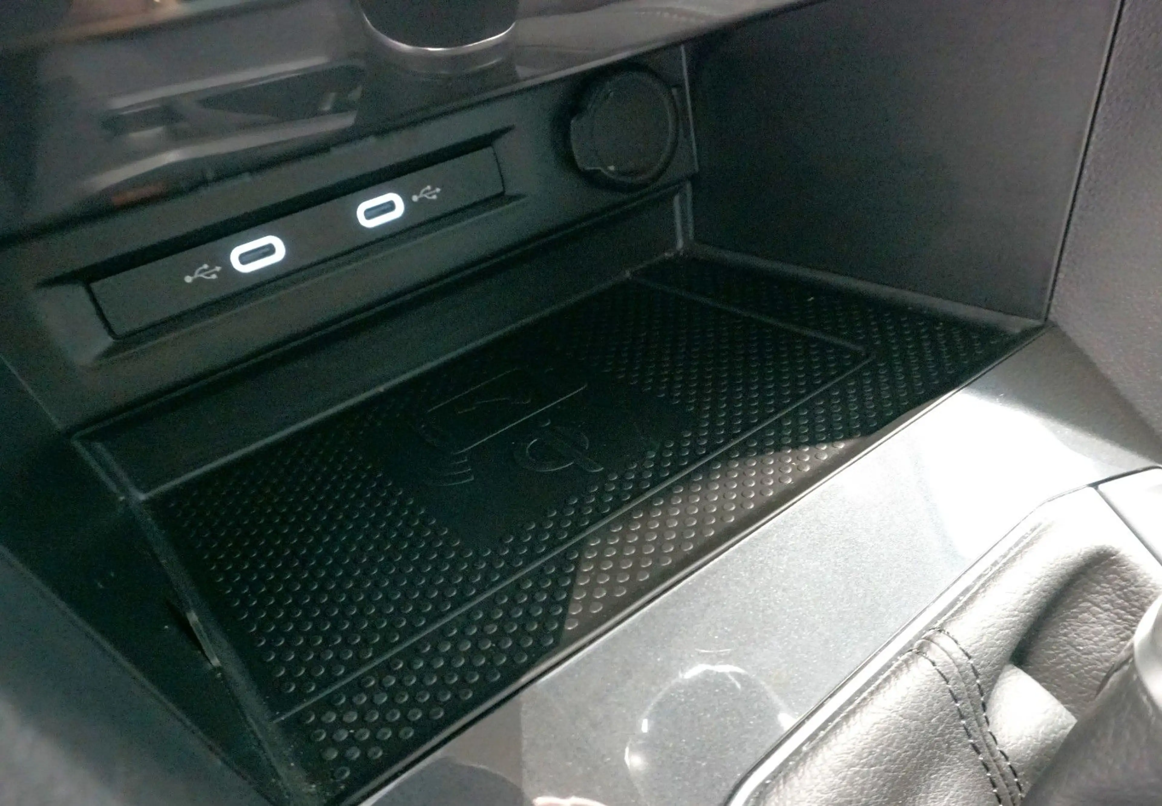 Volkswagen Tiguan Life 2.0 TDI*LED*ACC*Virtual Cockpit*DAB+ — photo 15
