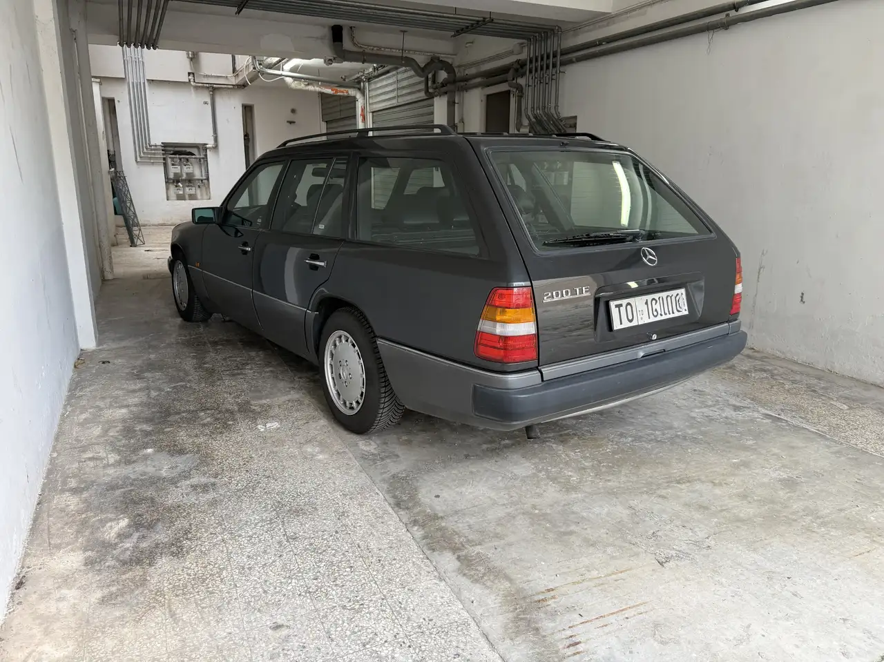 Mercedes-Benz 200 TE S124, foto 1